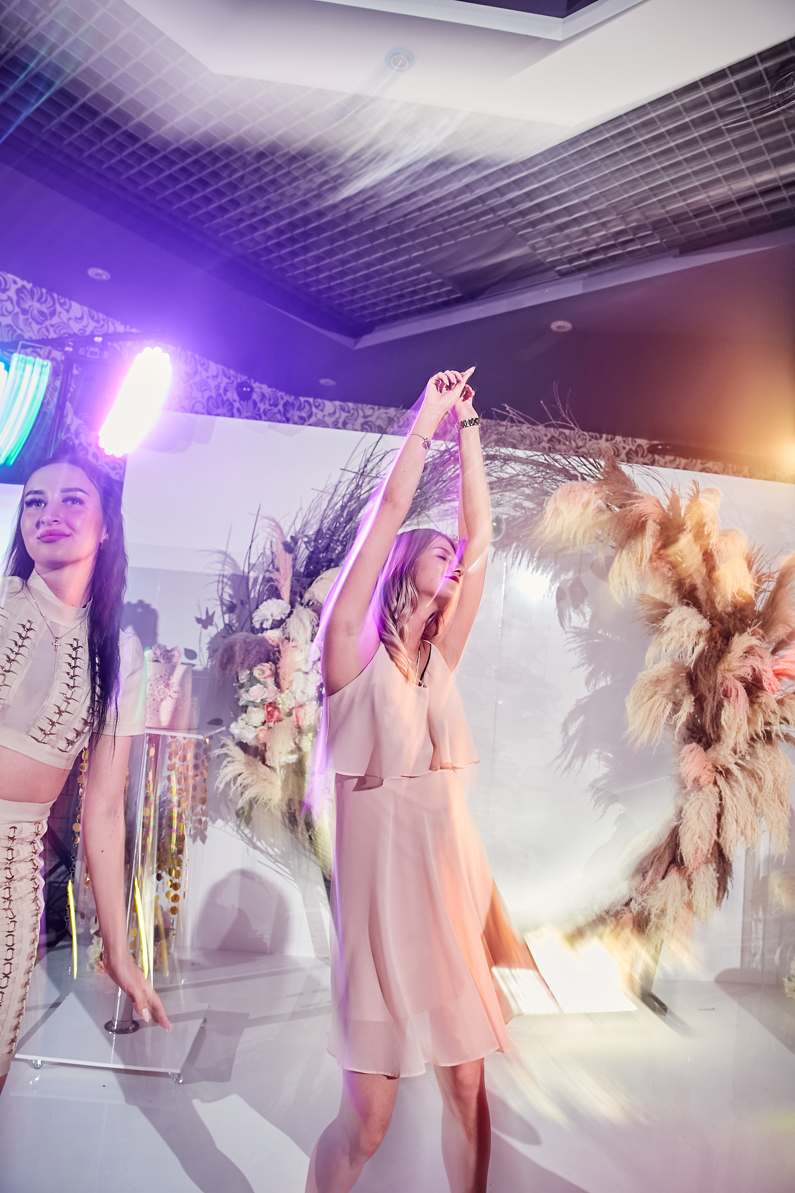 Виктория и Артем. Комсомольск-на-Амуре. Август. Свадебный фотограф в Хабаровске