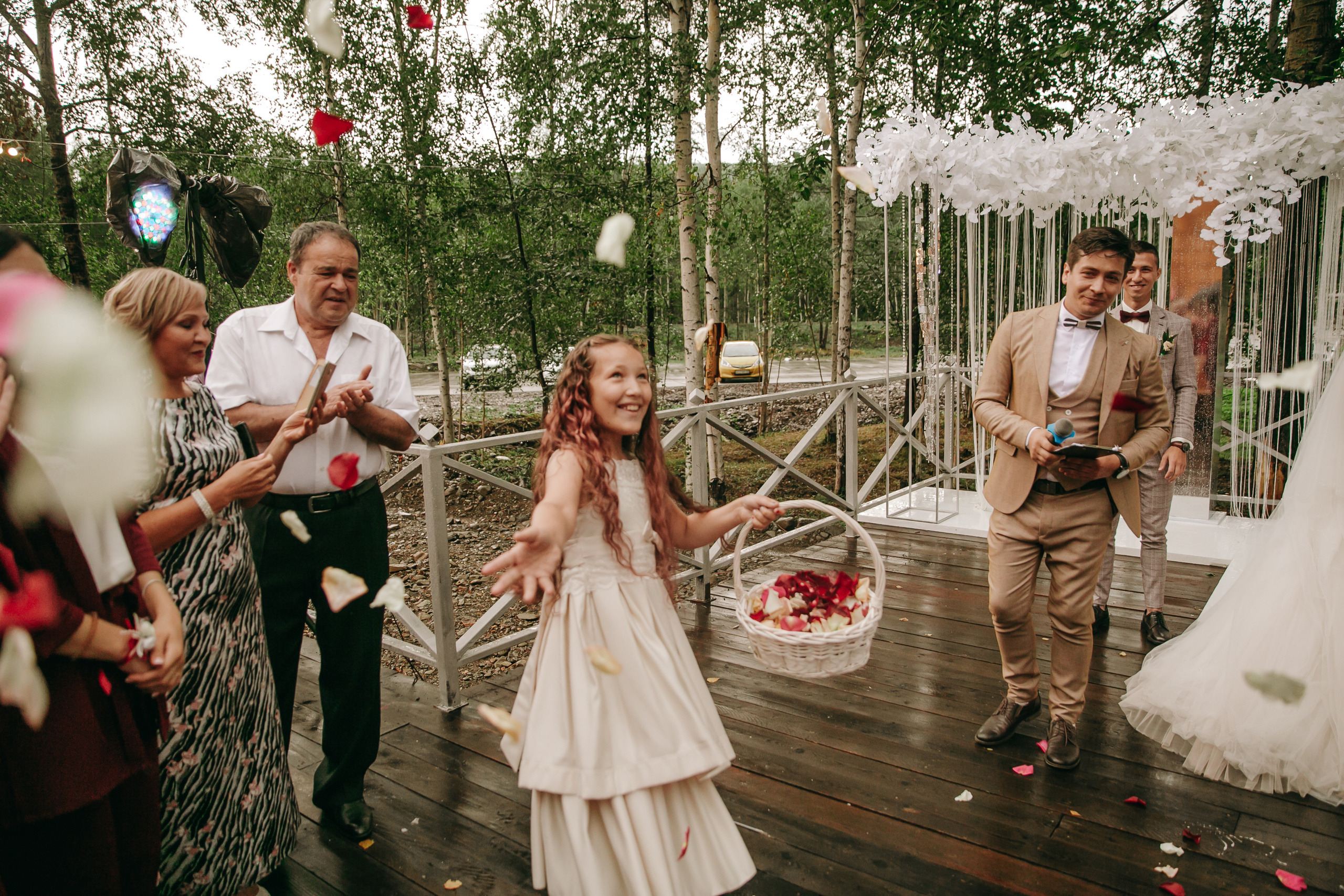 Кирилл и Мария. Солнечный-Холдоми. Выездная регестрация + постановка с гостями. Свадебный фотограф в Хабаровске