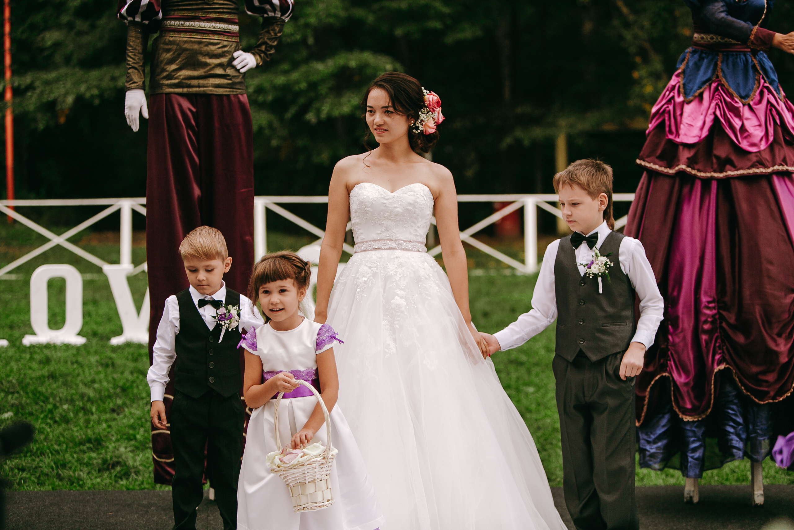 Русско-китайская свадьба. Он — русский. Она — китаянка. Комсомольск. Сентябрь. Свадебный фотограф в Хабаровске