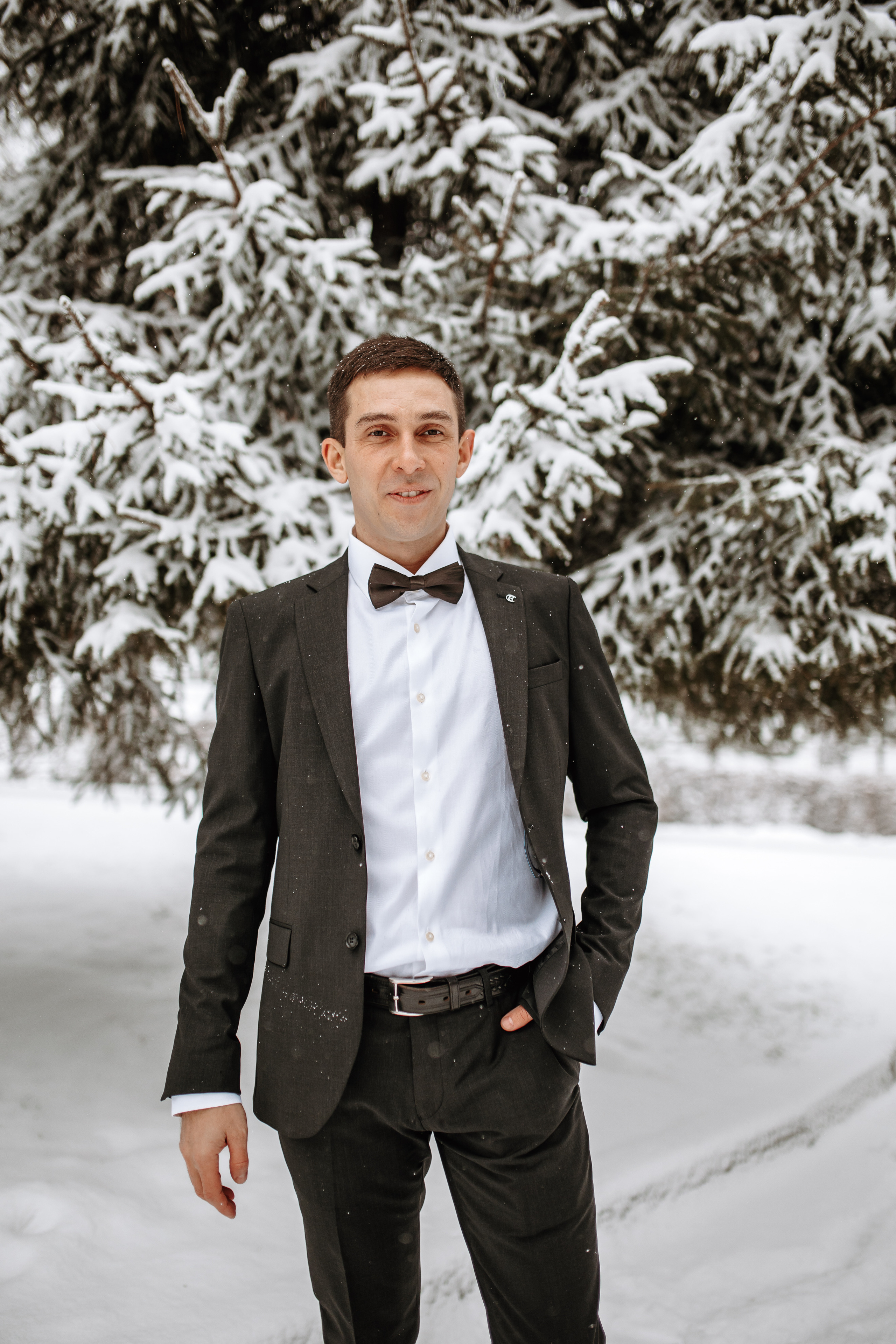 Илья и Яна. Хабаровск. Ноябрь. Немного Прогулка, студия, выездная, банкет. Свадебный фотограф в Хабаровске