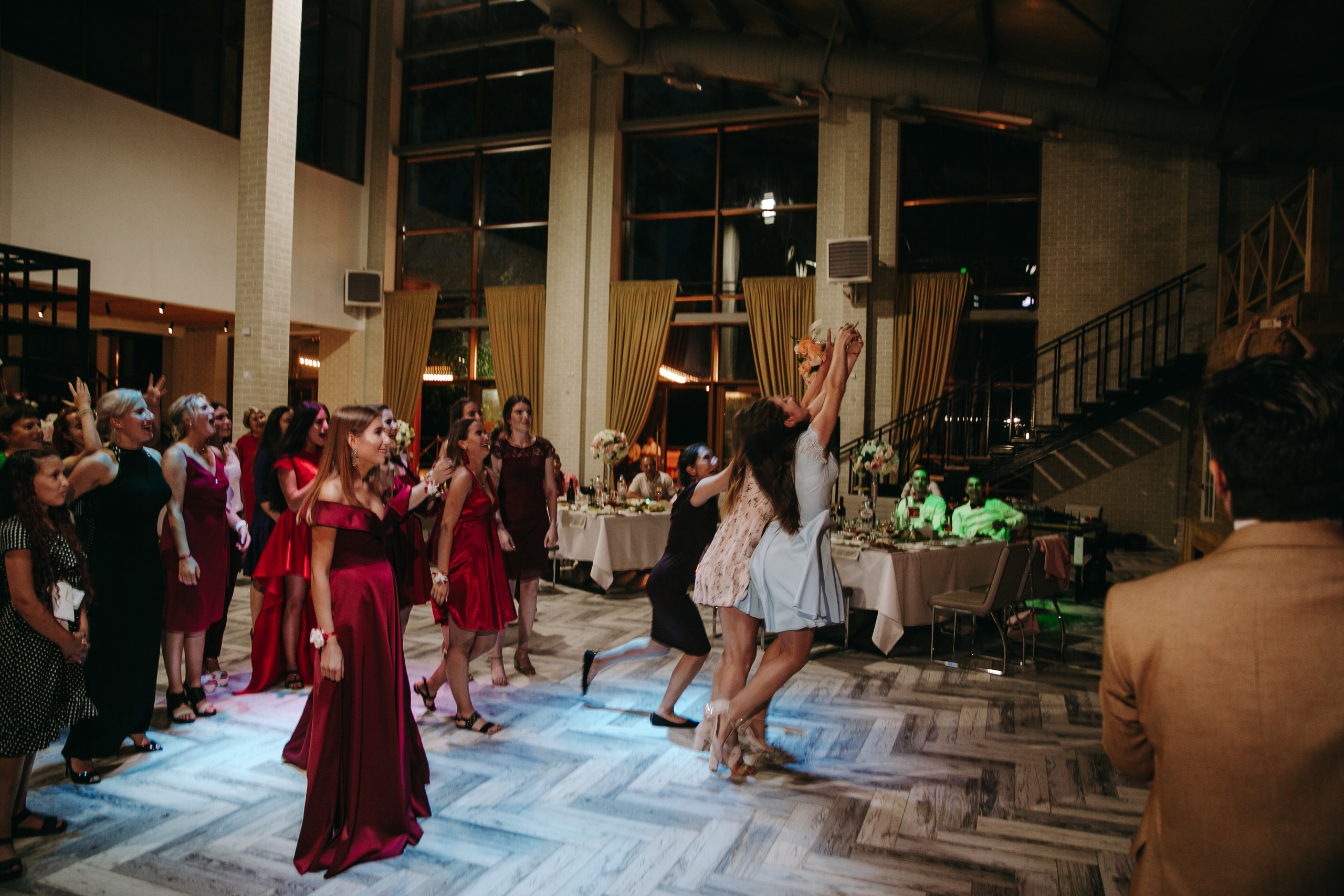 Кирилл и Мария. Солнечный-Холдоми. Выездная регестрация + постановка с гостями. Свадебный фотограф в Хабаровске