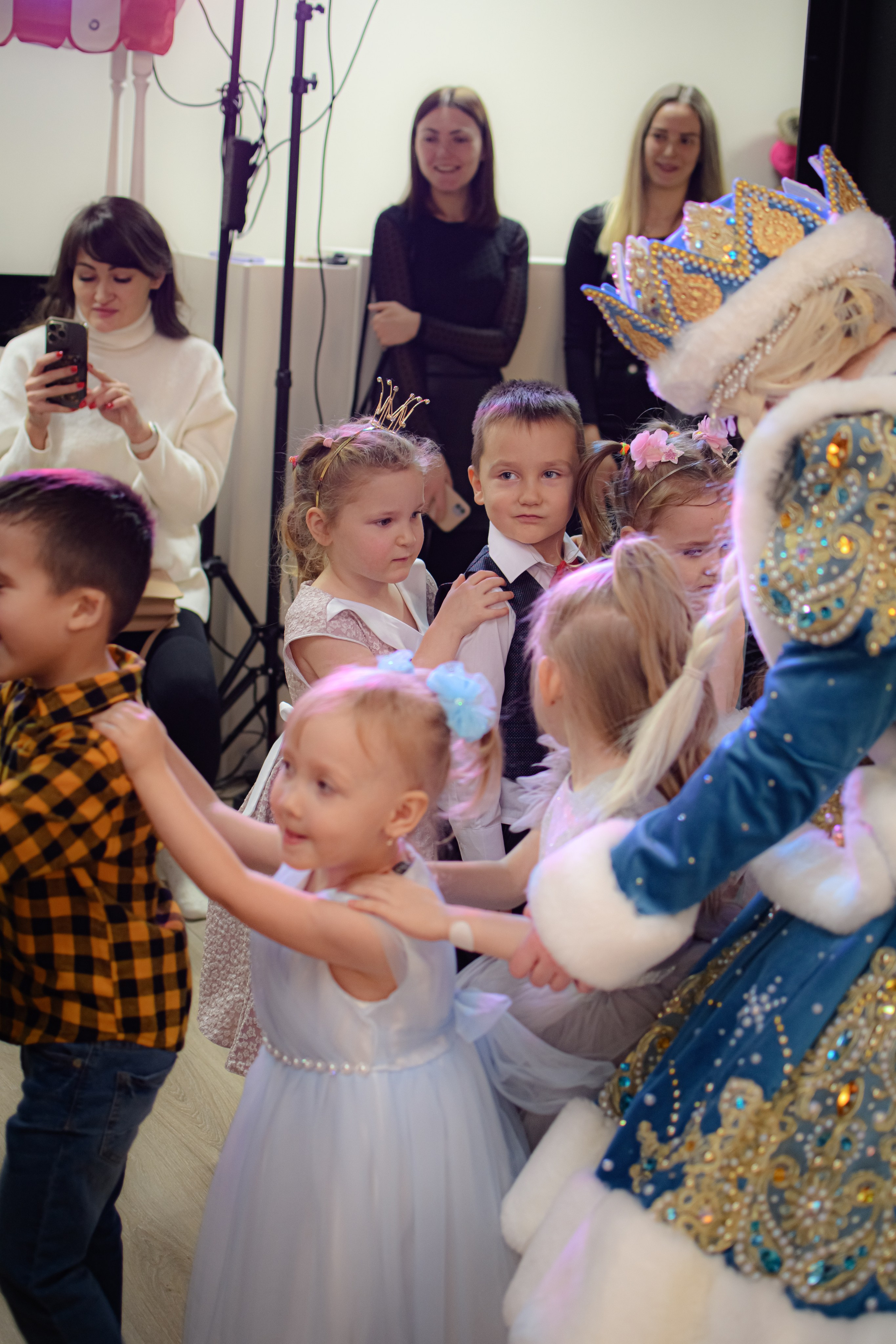 HAPPY NEW YEAR. Photokarish