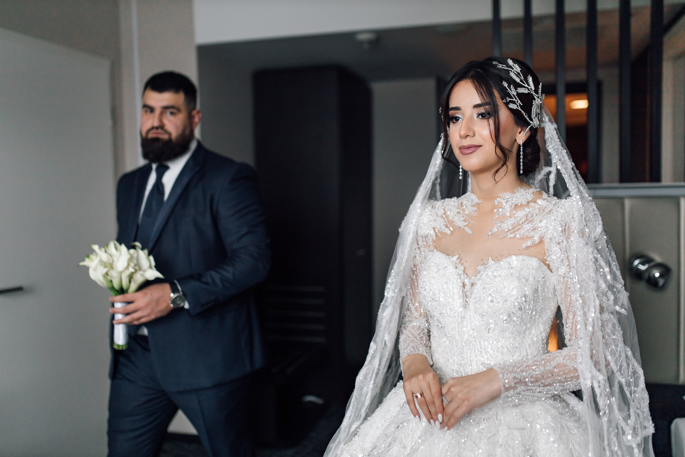 Свадебная фотосессия в Demidov Plaza. Свадебный фотограф Нижний Тагил Екатеринбург Серёдкина Виктория