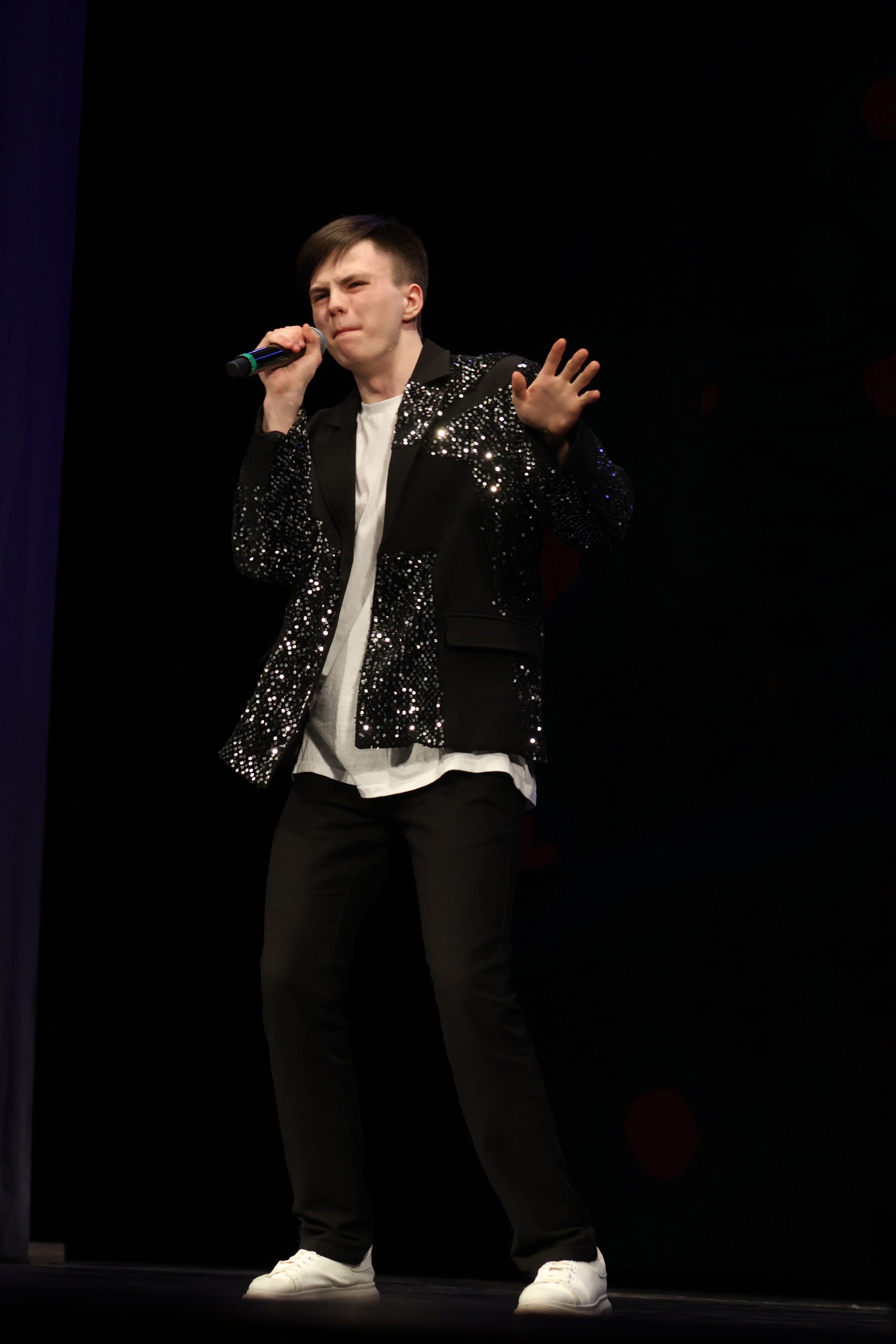 13 апреля, г. Томск. Золотое яблочко