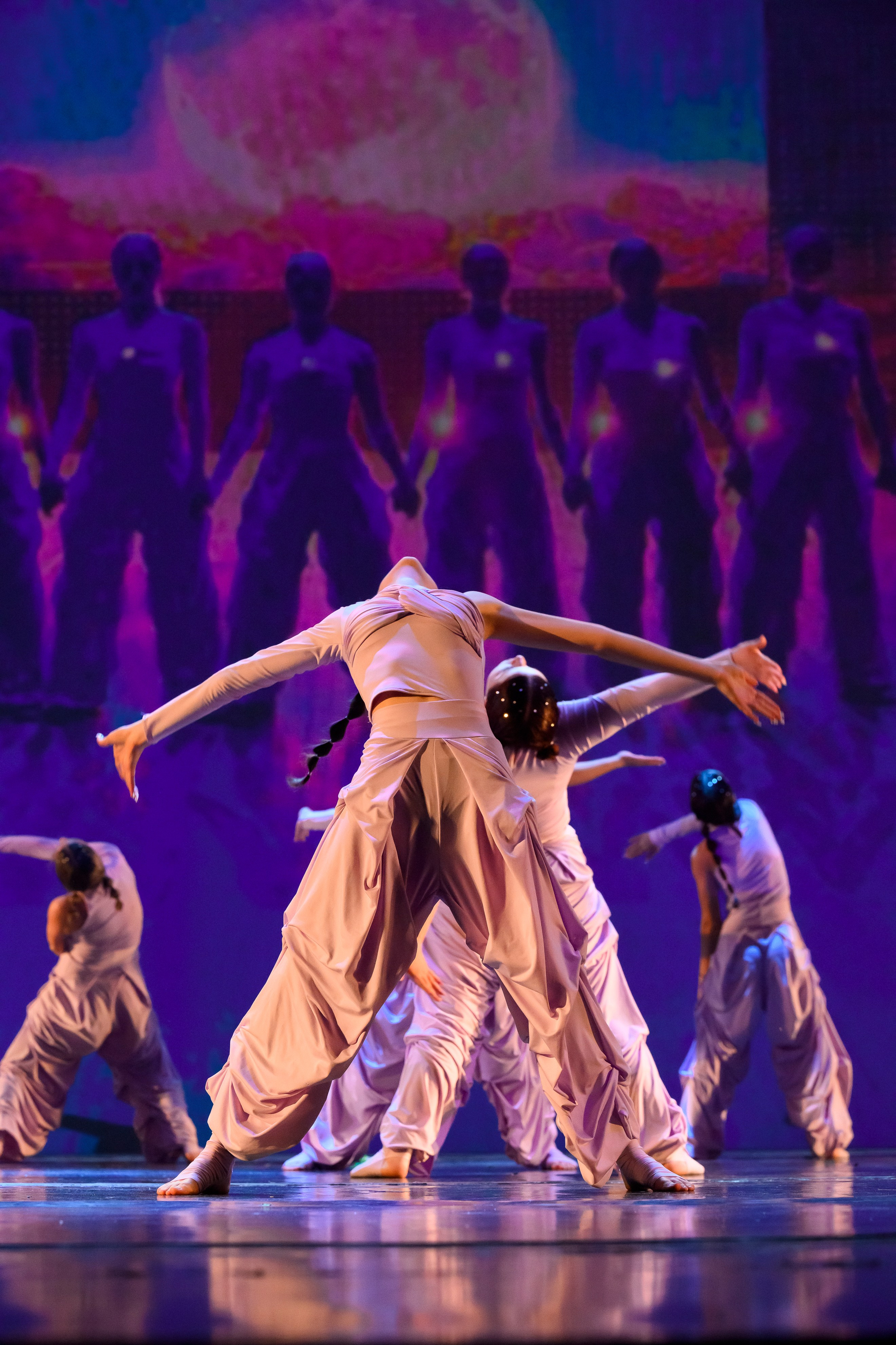 23 апреля, часть 2, БКЗ Октябрьский, г. Санкт-Петербург. Золотое яблочко