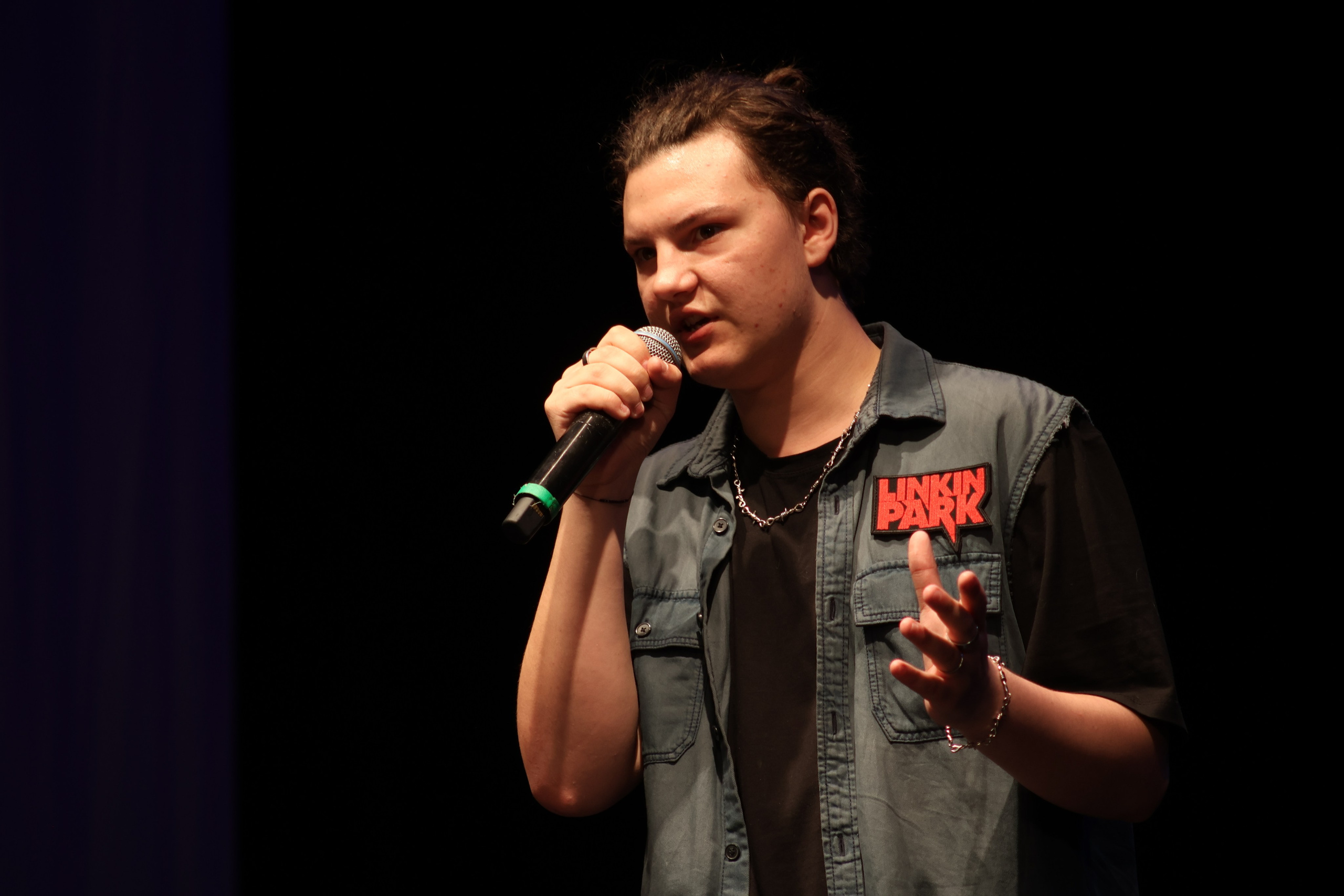 13 апреля, г. Томск. Золотое яблочко