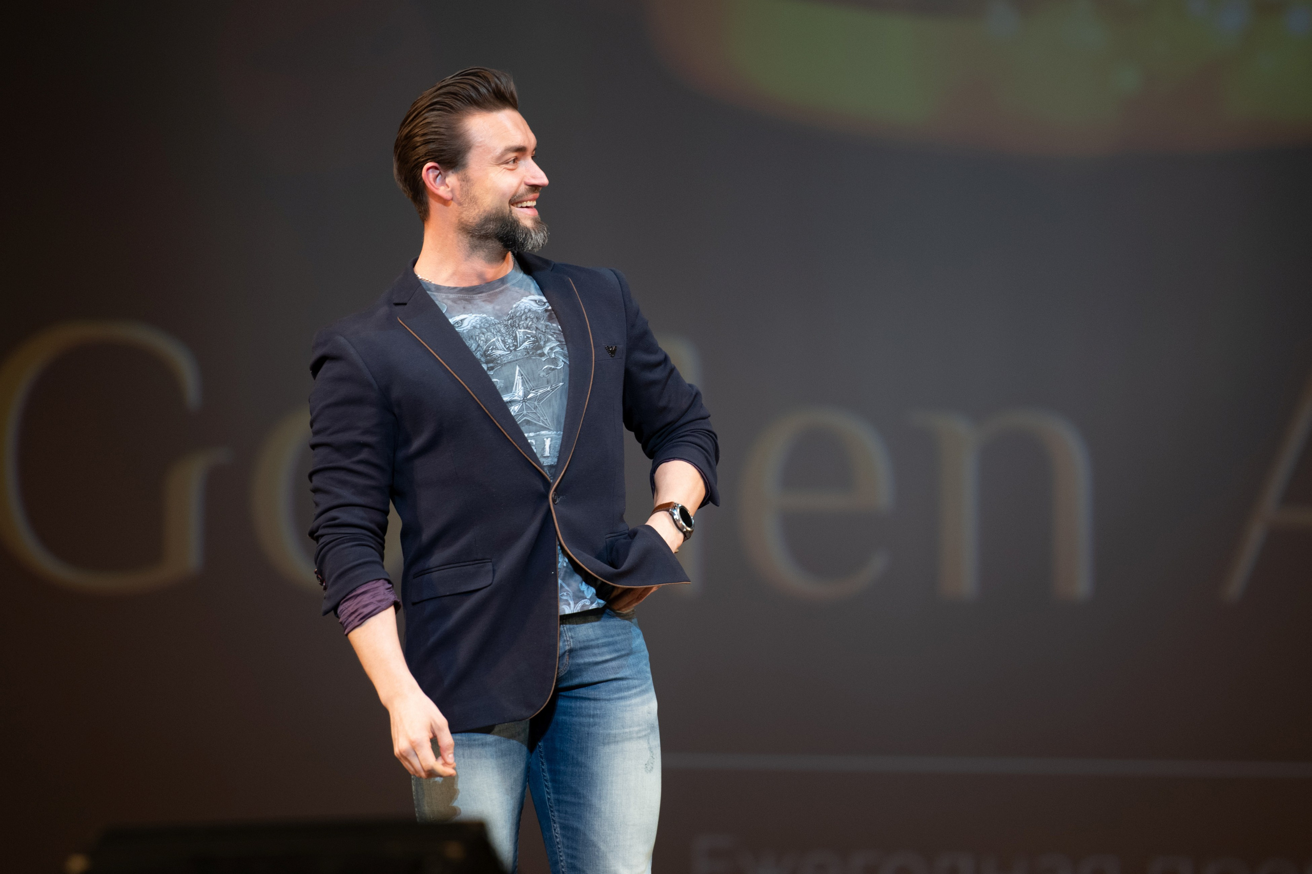 15 сентября, концерт БКЗ. Золотое яблочко