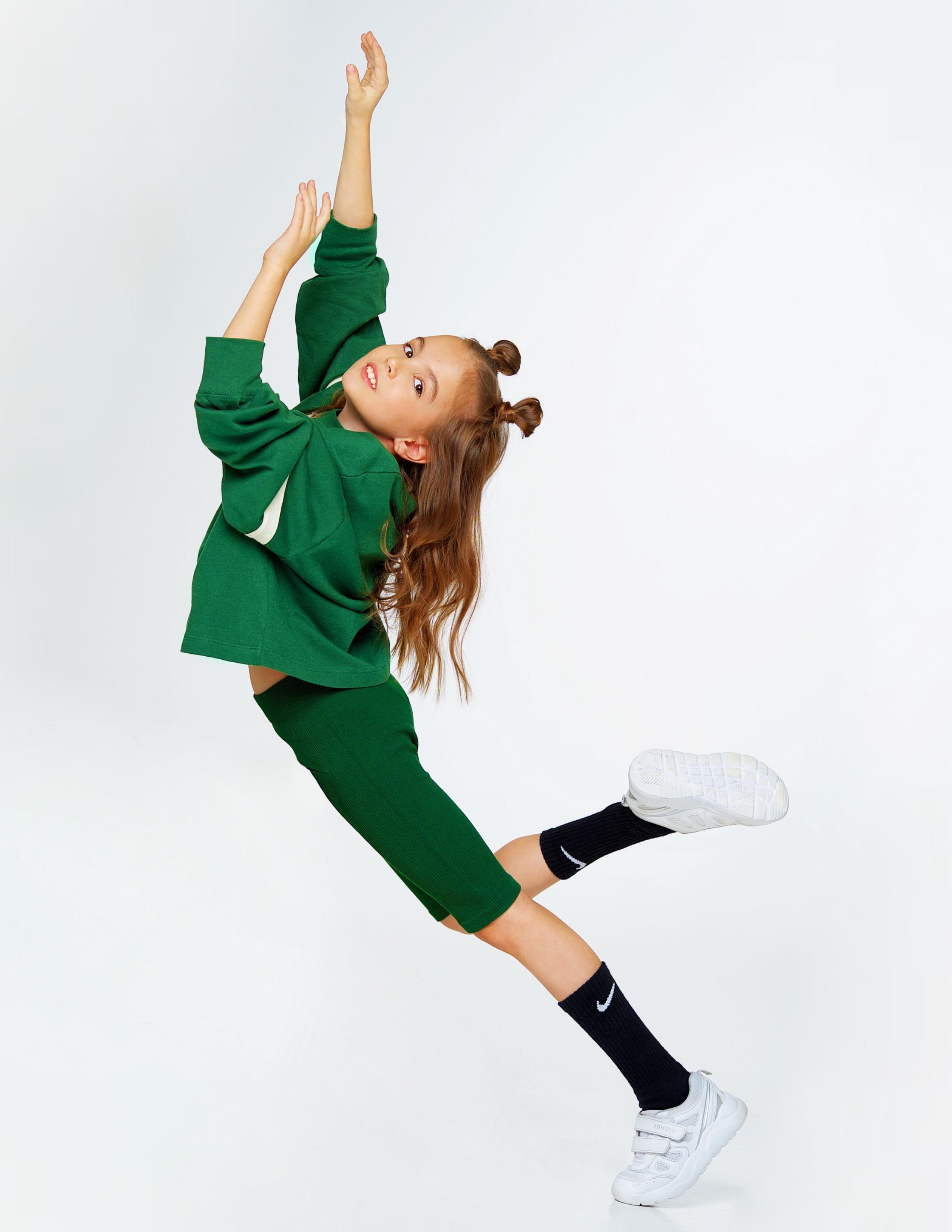 ЛИЛИАНА (32-34). Фото для маркетплейсов и интернет магазинов Москва