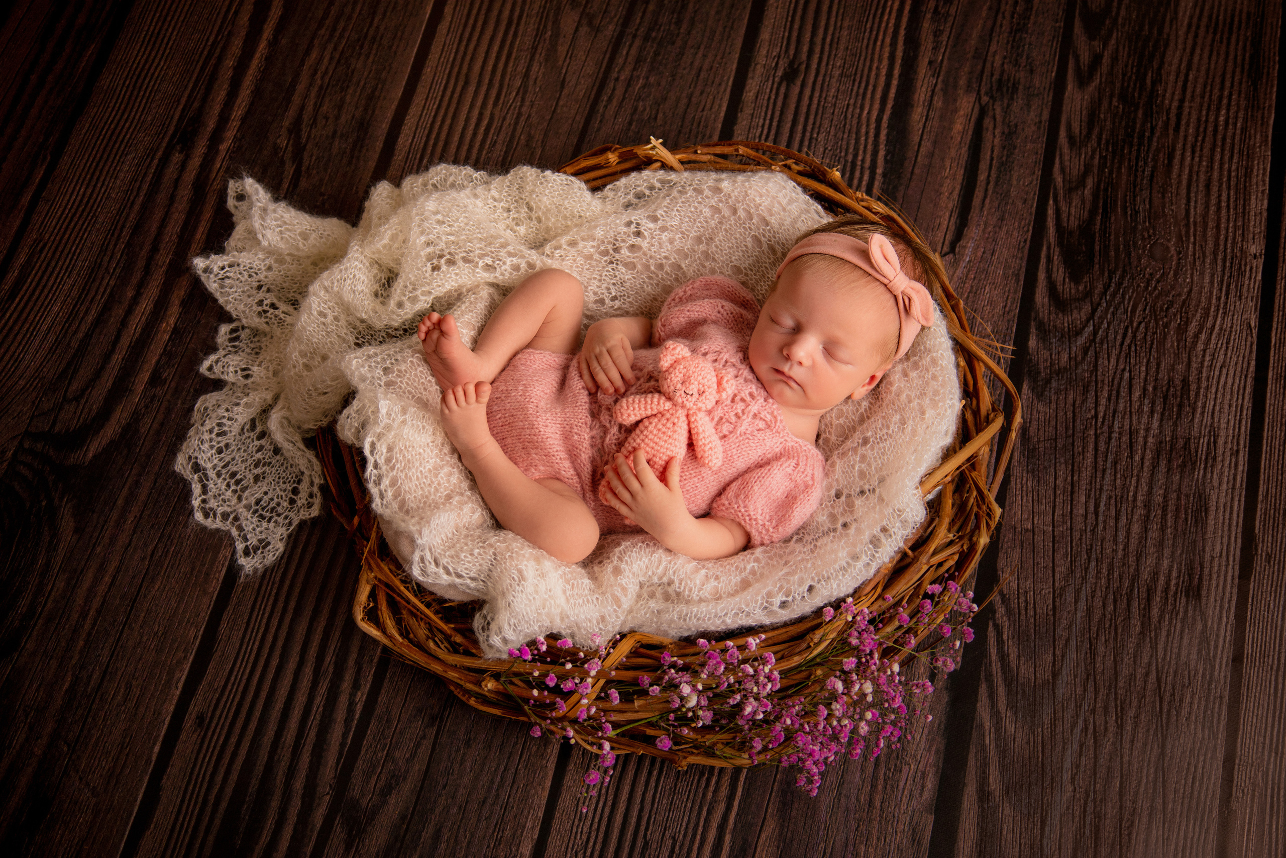 NEWBORN. Смиричевская Екатерина — фотограф новорожденных