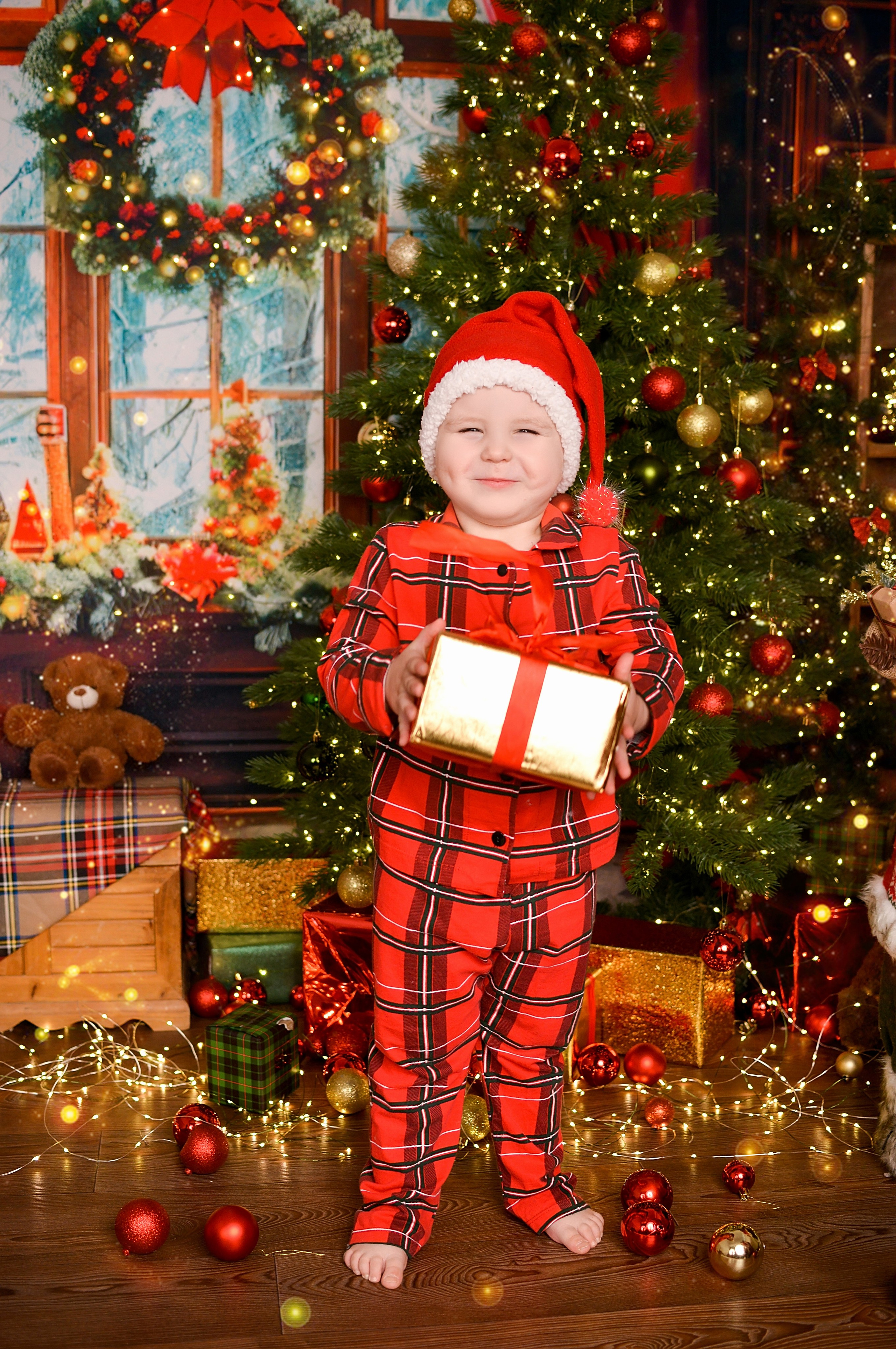 Новогодняя семейная фотосессия в Краснодаре 2023-2024. Фотограф новорожденных Краснодар Малышенко Надежда