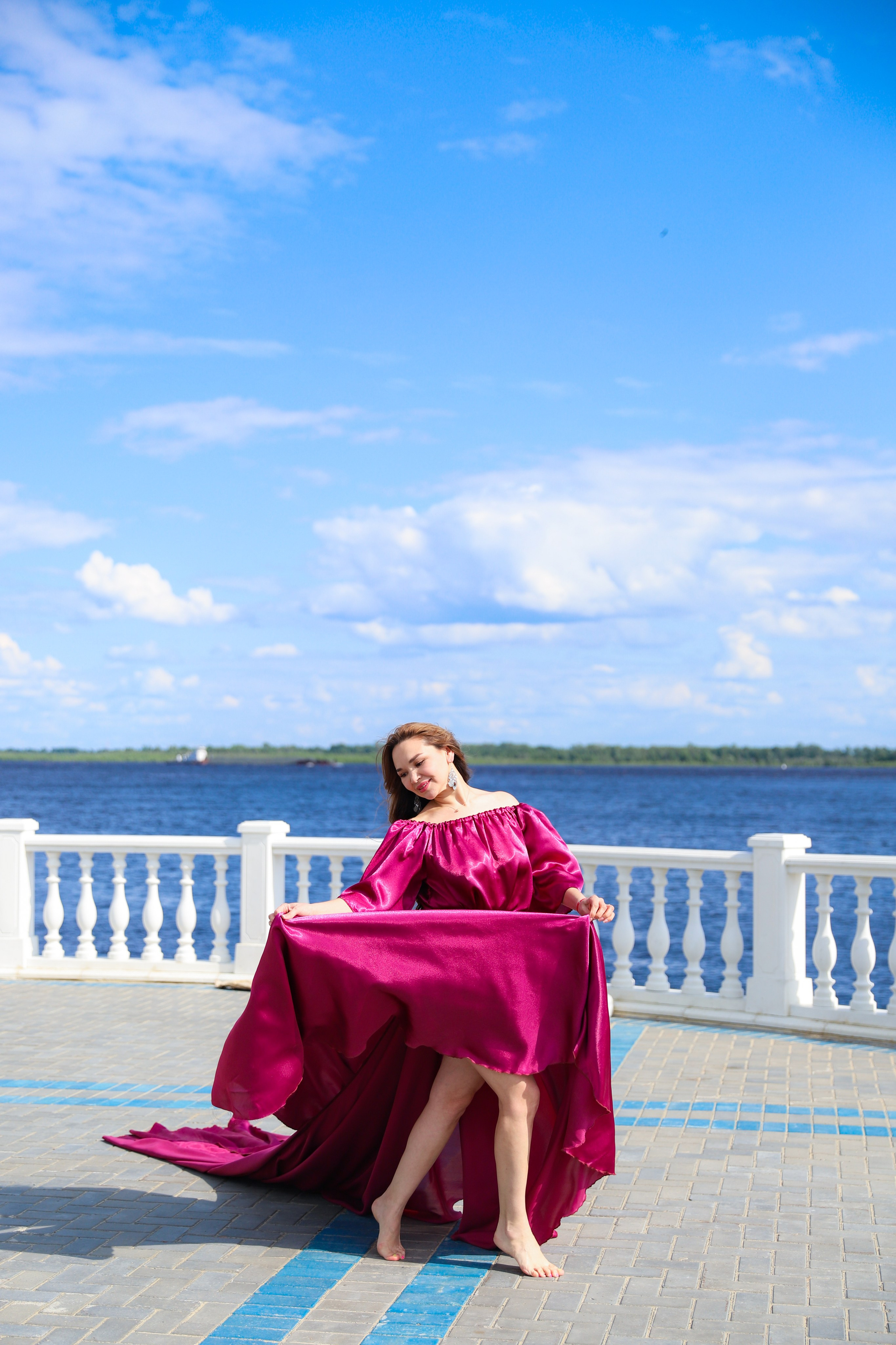 Съемка на белой набережной. Фотограф в Сургуте Брызгунова Анастасия