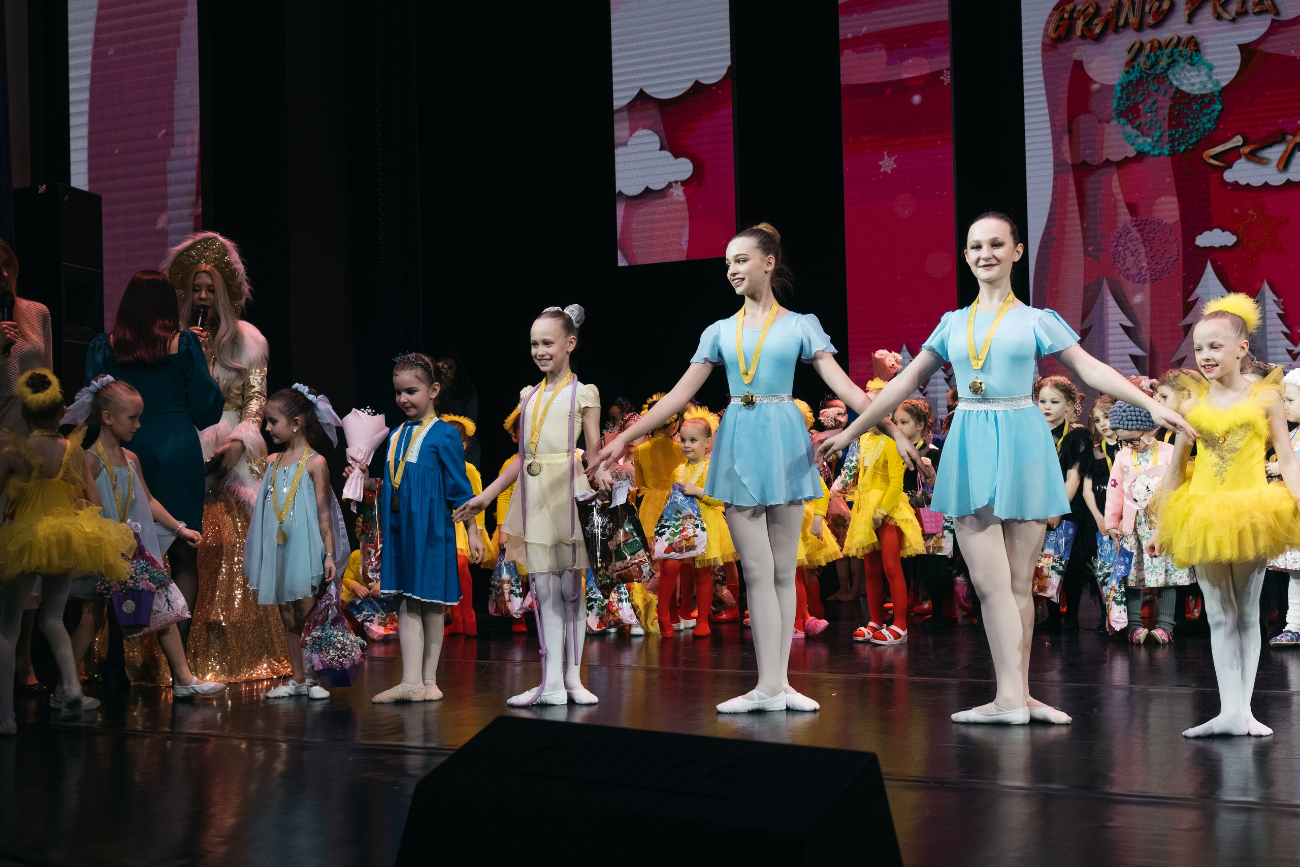 СурГУ 23.12.23. Репортажный и свадебный фотограф в Сургуте