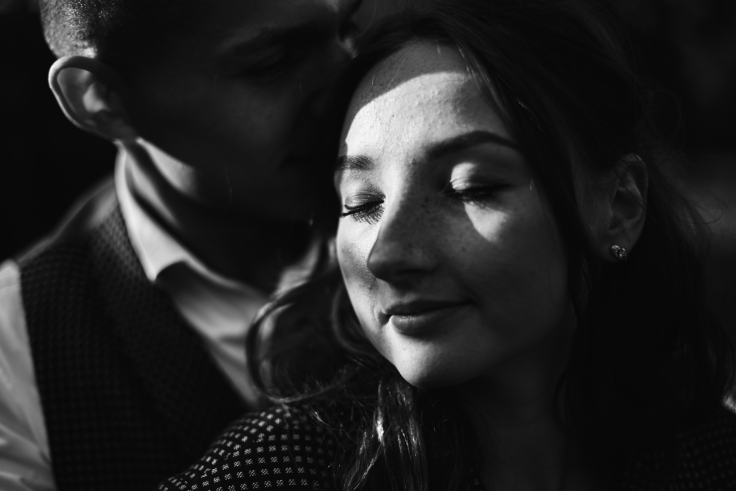 Love story , Свадебная фотосъемка в Минске. Свадебный фотограф Роман Медведев , Минск, Беларусь