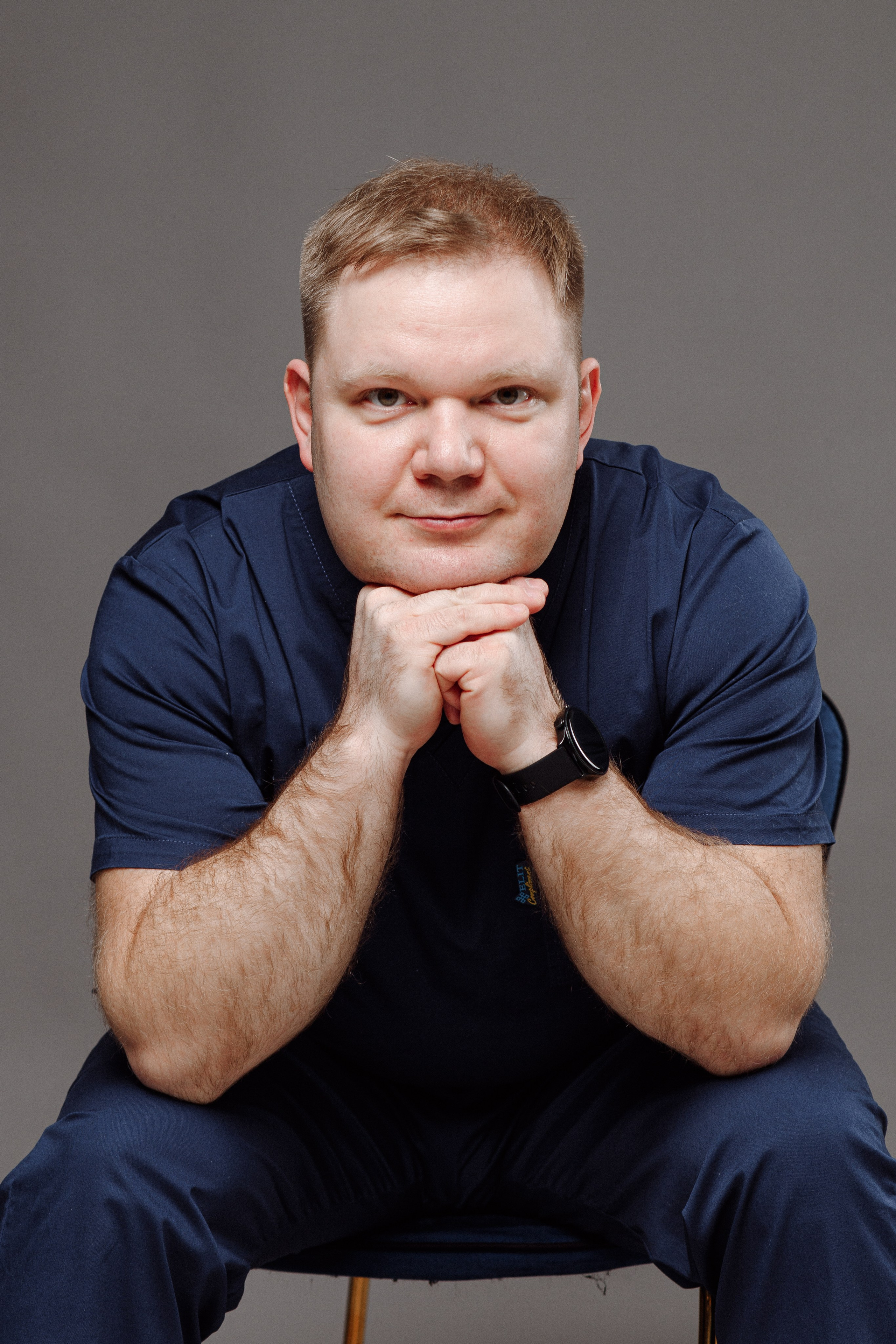 Съёмка врача в студии. Фотограф врача в Нижнем Новгороде и Нижегородской области.