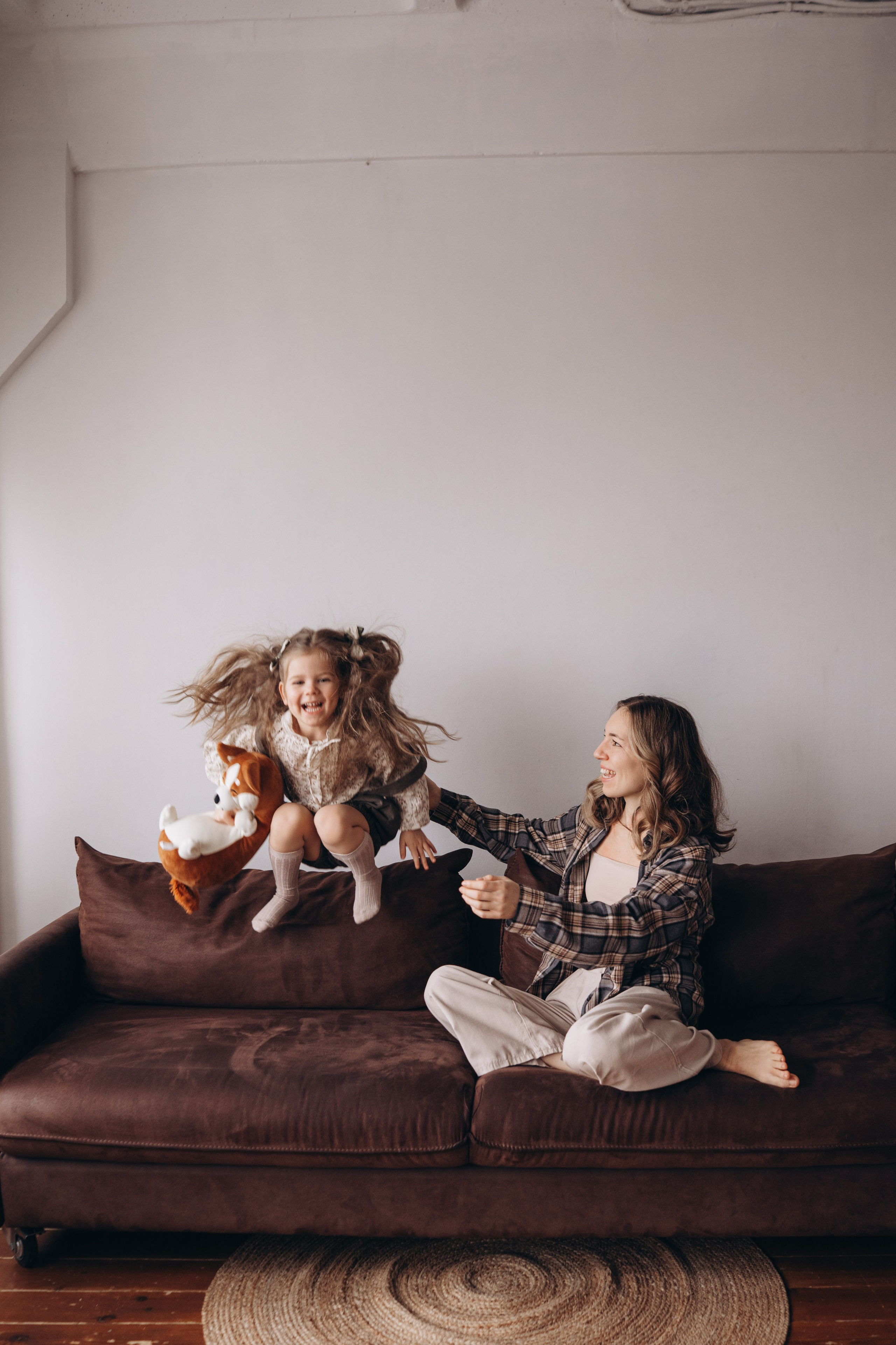 Фотодень Мамы 2026. Фотограф Новорожденных в Москве. Семейные истории в стиле LIFE