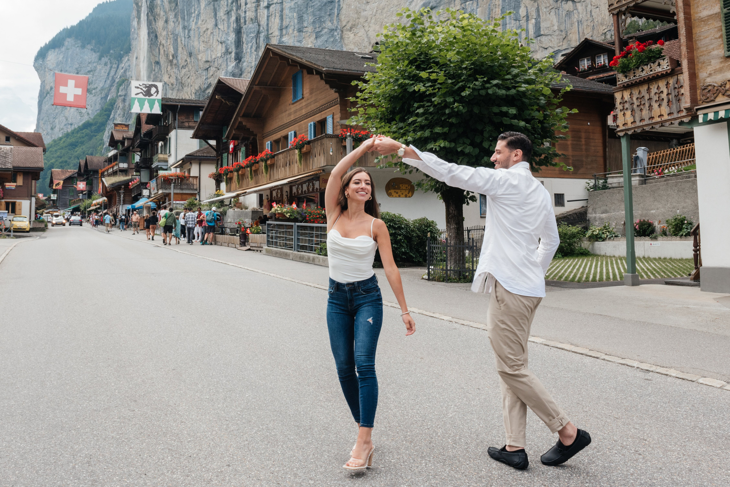 Brittany & Joseph (Interlaken area, Switzerland). Photographer in Switzerland and Europe Anna Alekseenko