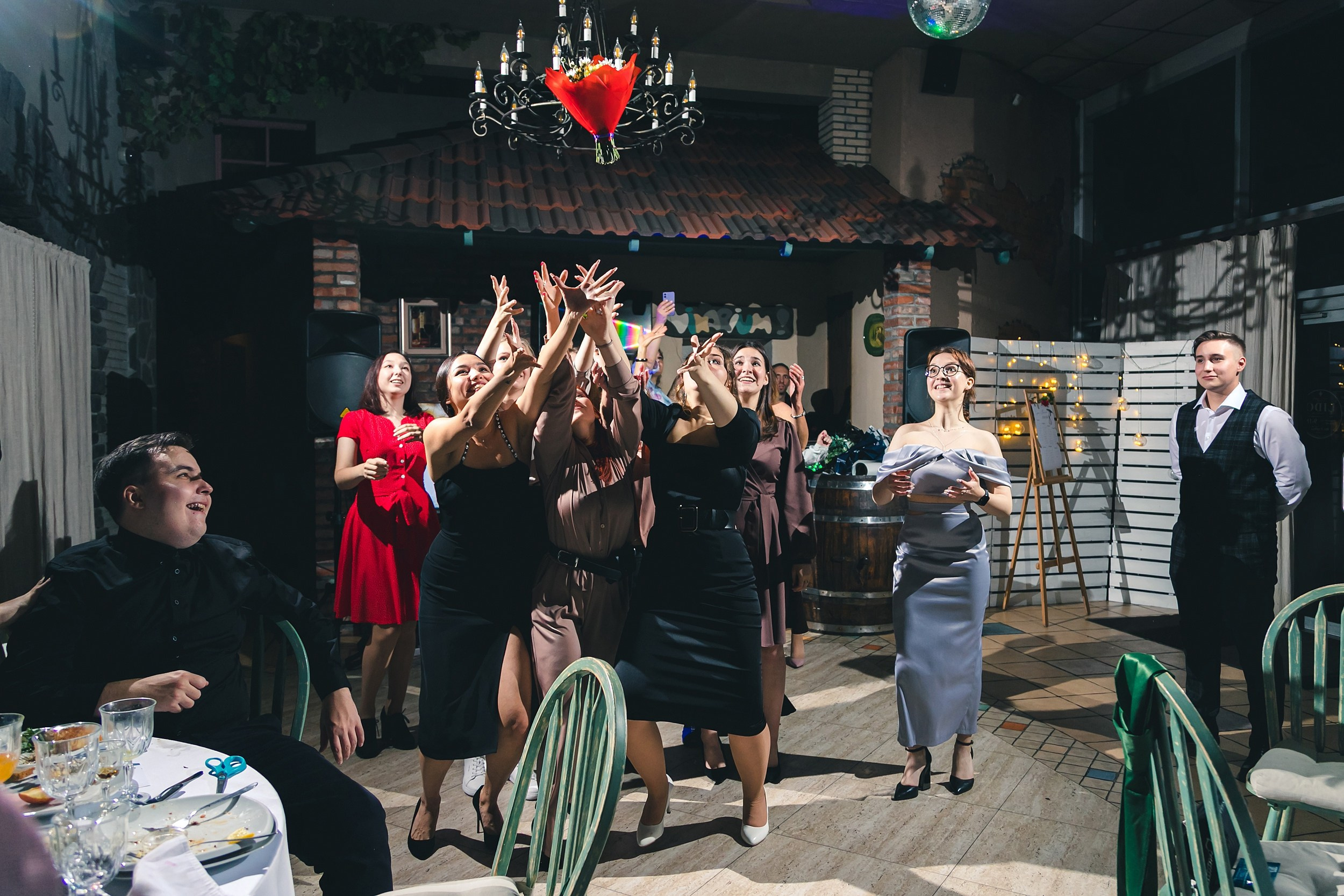 Свадьбы. Свадебный и репортажный фотограф Виталий Петров