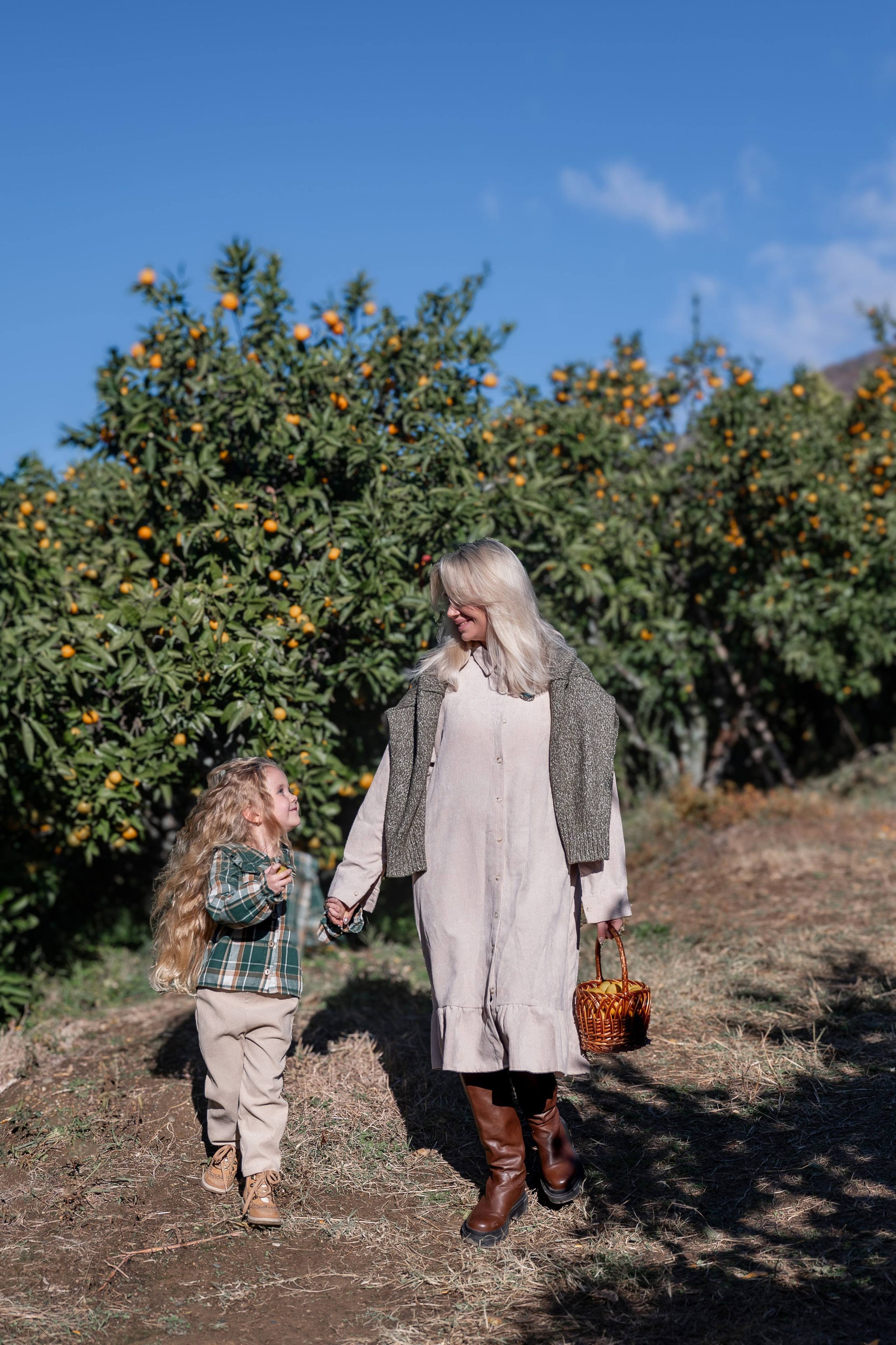 Мандариновый рай для Каролины и ее доченьки. Наталья Слесаренко фотограф в Сочи