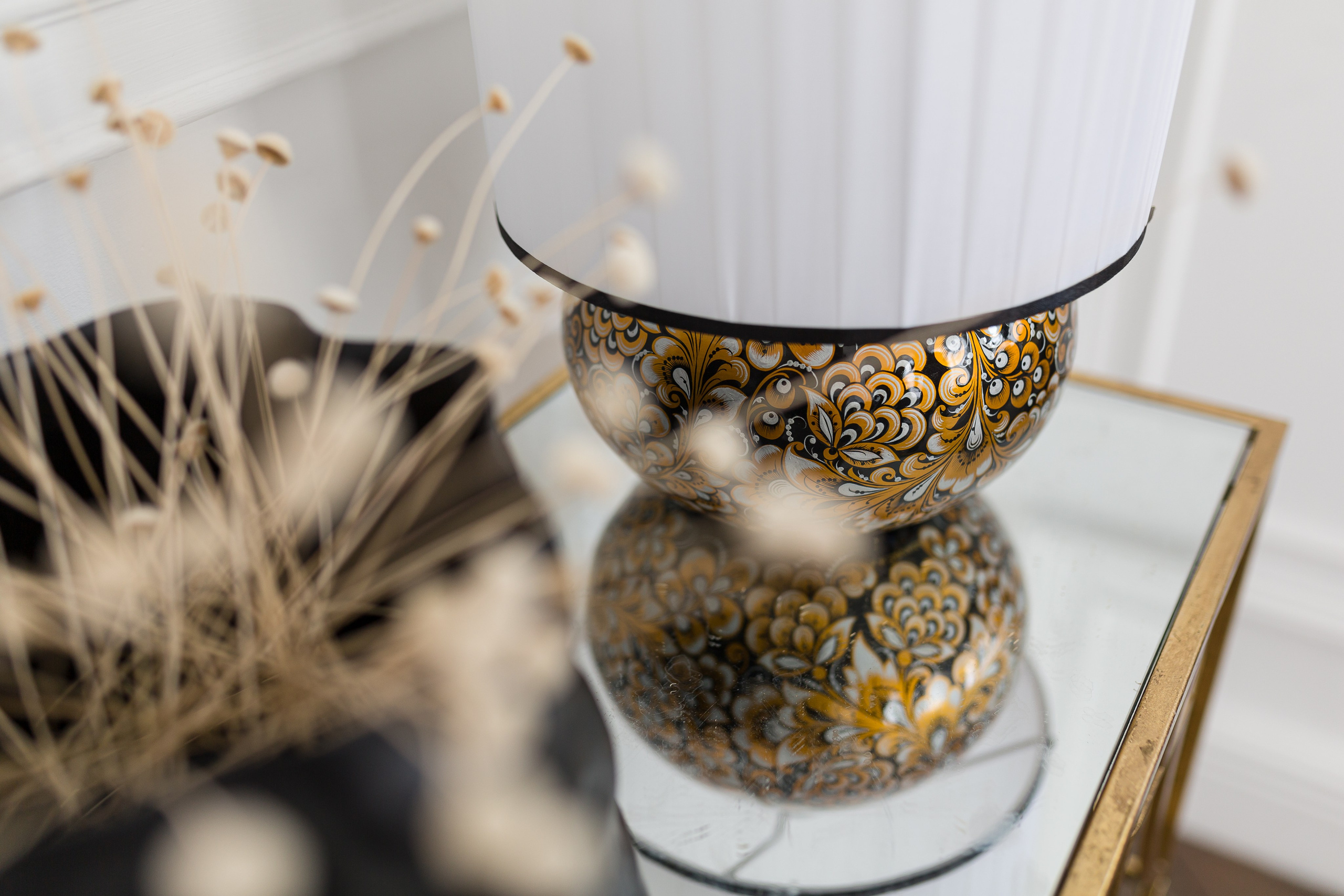 Лампы «Хохлома». Съемки для бизнеса в Москве