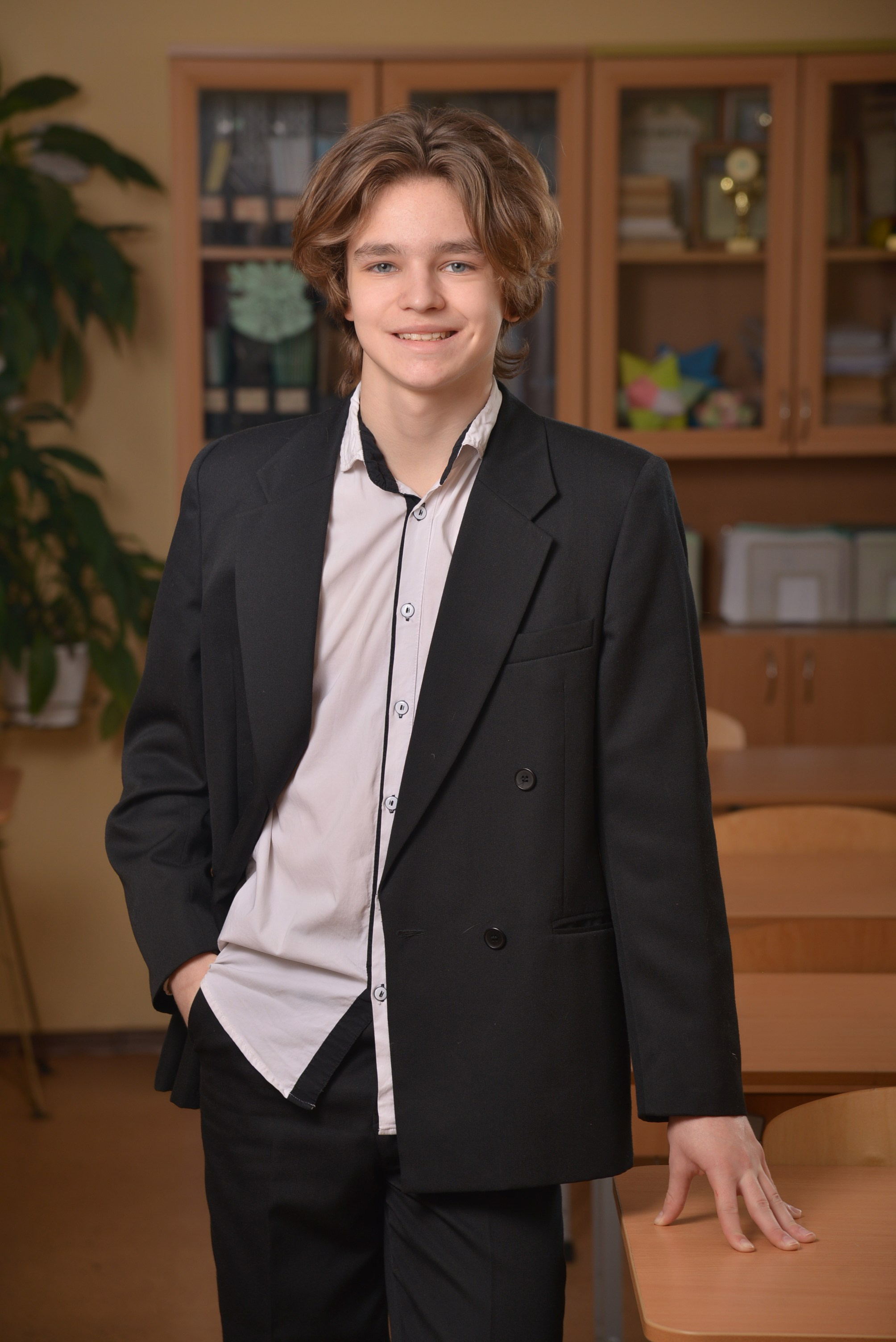 Портреты для выпускных альбомов. Фотограф в Санкт-Петербурге Артем Михайлов