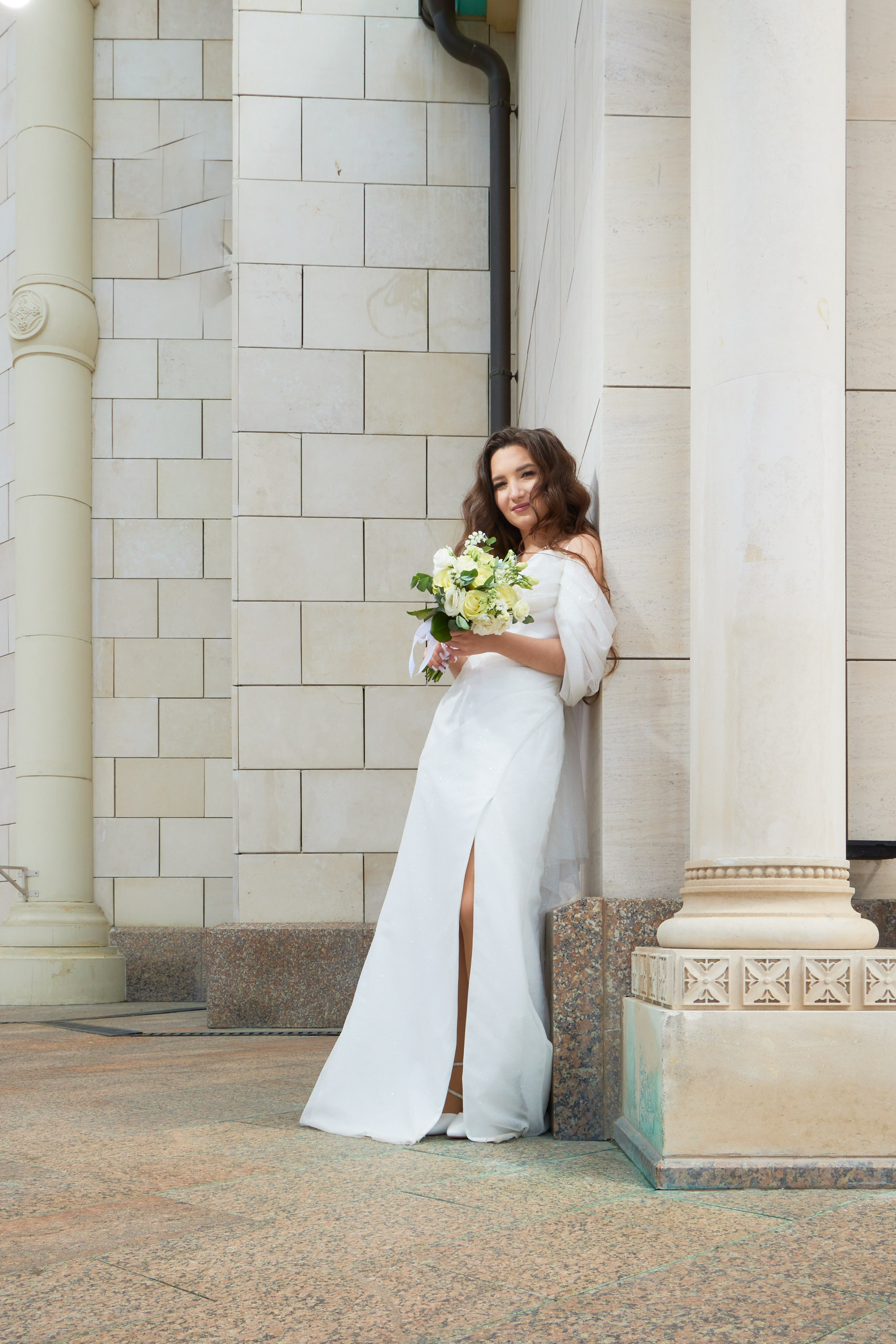 Свадебная фотосессия в студии «ЧеБэ» Самара. Свадебный видеограф и свадебный фотограф в Самаре Олег Слеб