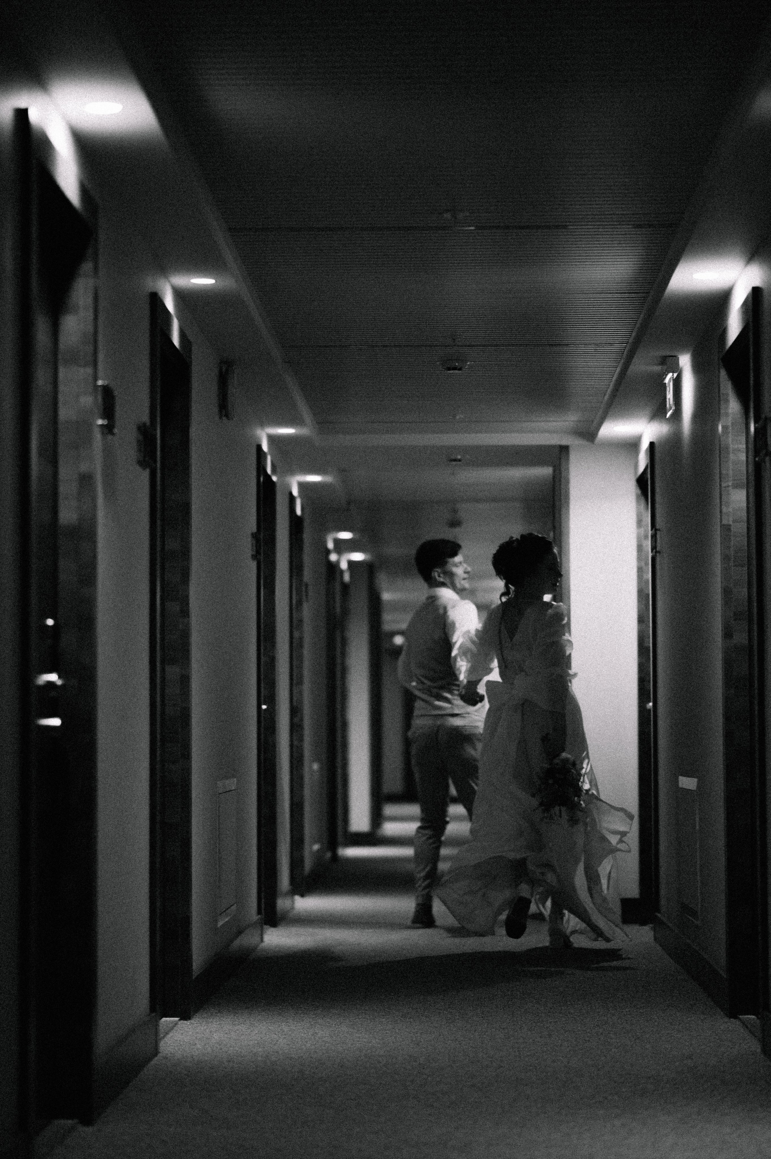 Сборы в отеле. Семейный и свадебный фотограф в Санкт-Петербурге Юлия Мельникова