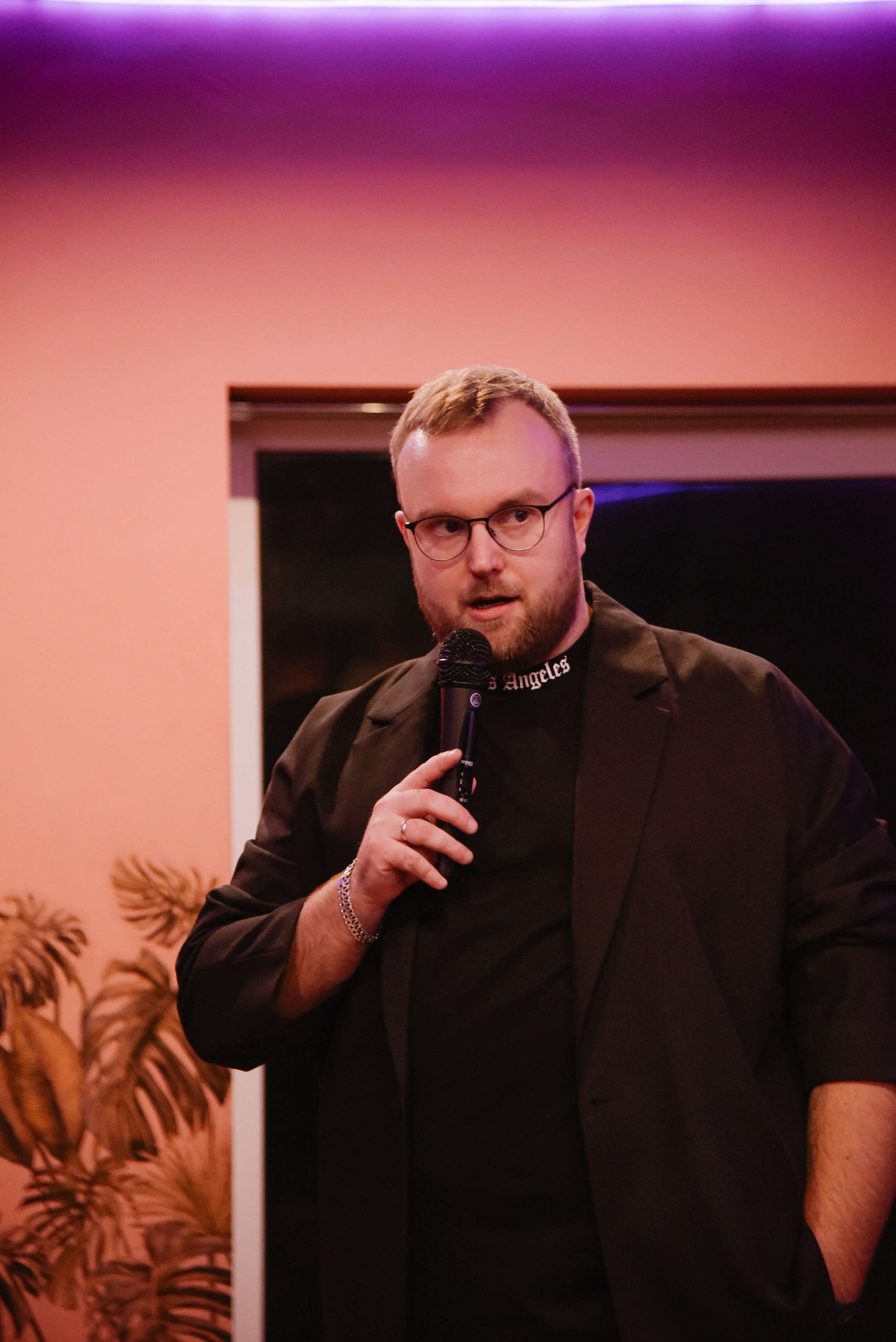 Все в черном. Фотограф Лола Волна, город Москва