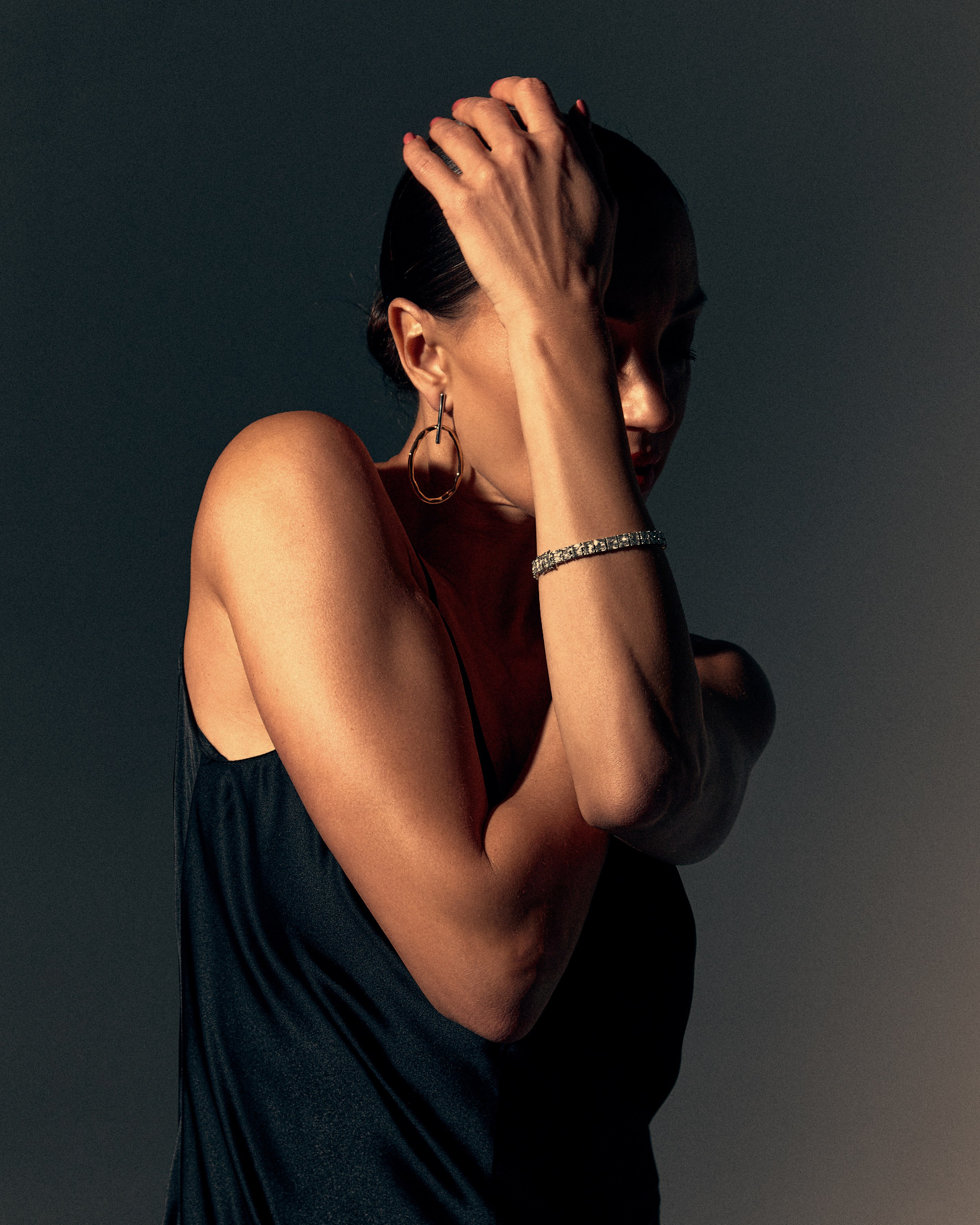 Lena Platonova. Фотограф Sasha Saunder