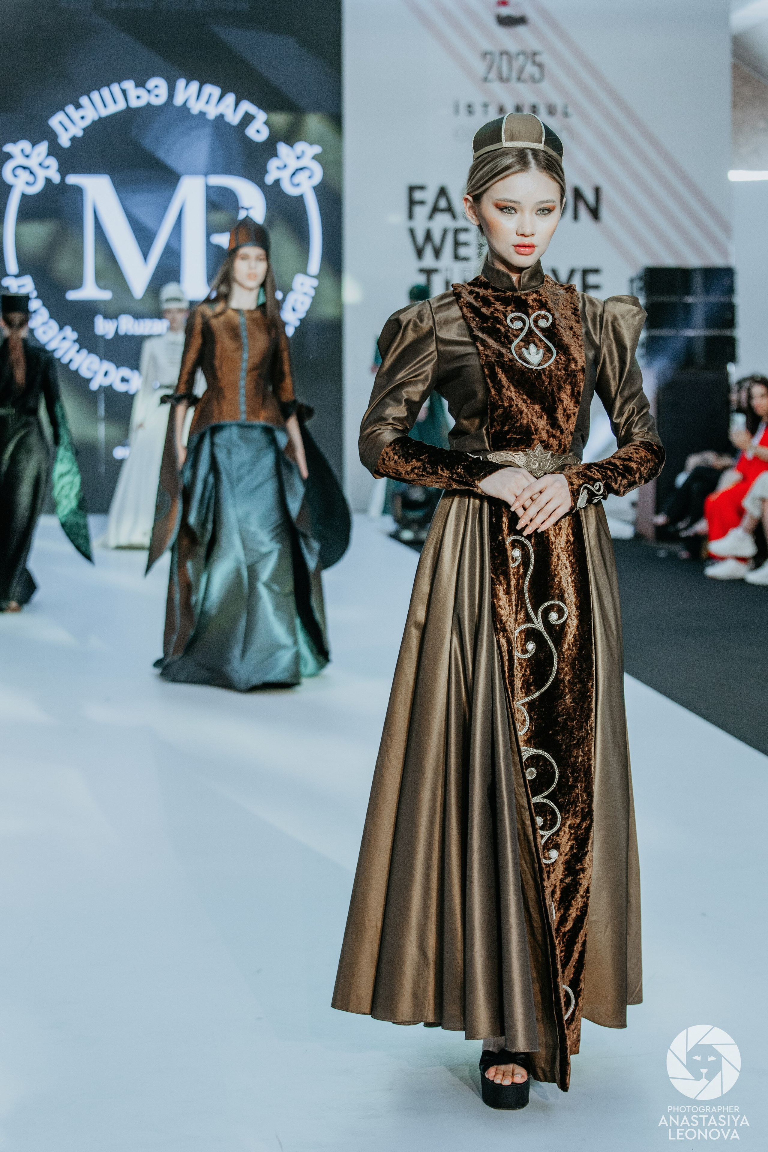 Fashion Week Türkiye [spring, 2025]. Anastasia Leonowa