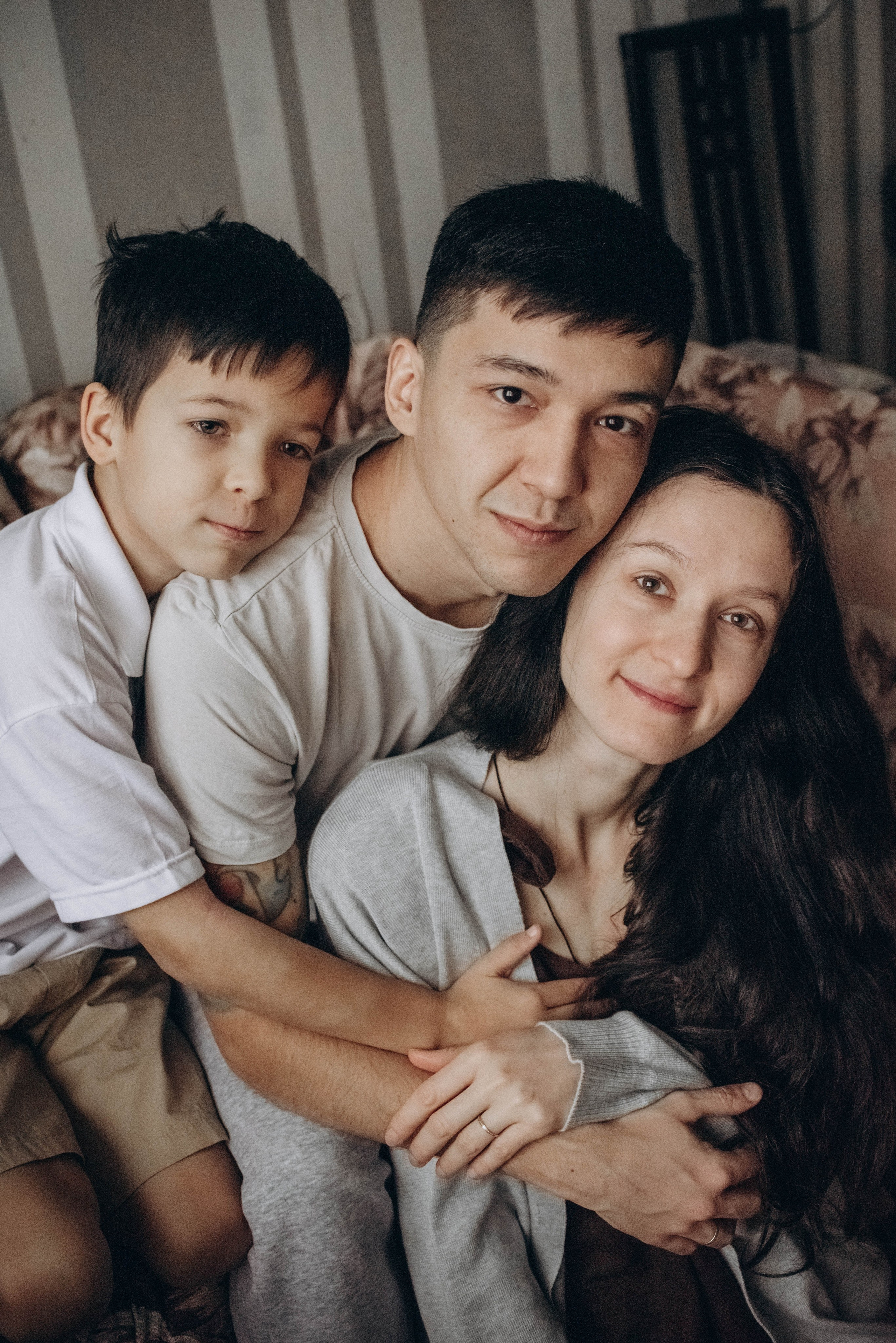 Семейная домашняя фотосессия. Семейный фотограф в Железнодорожном Масаева Елена