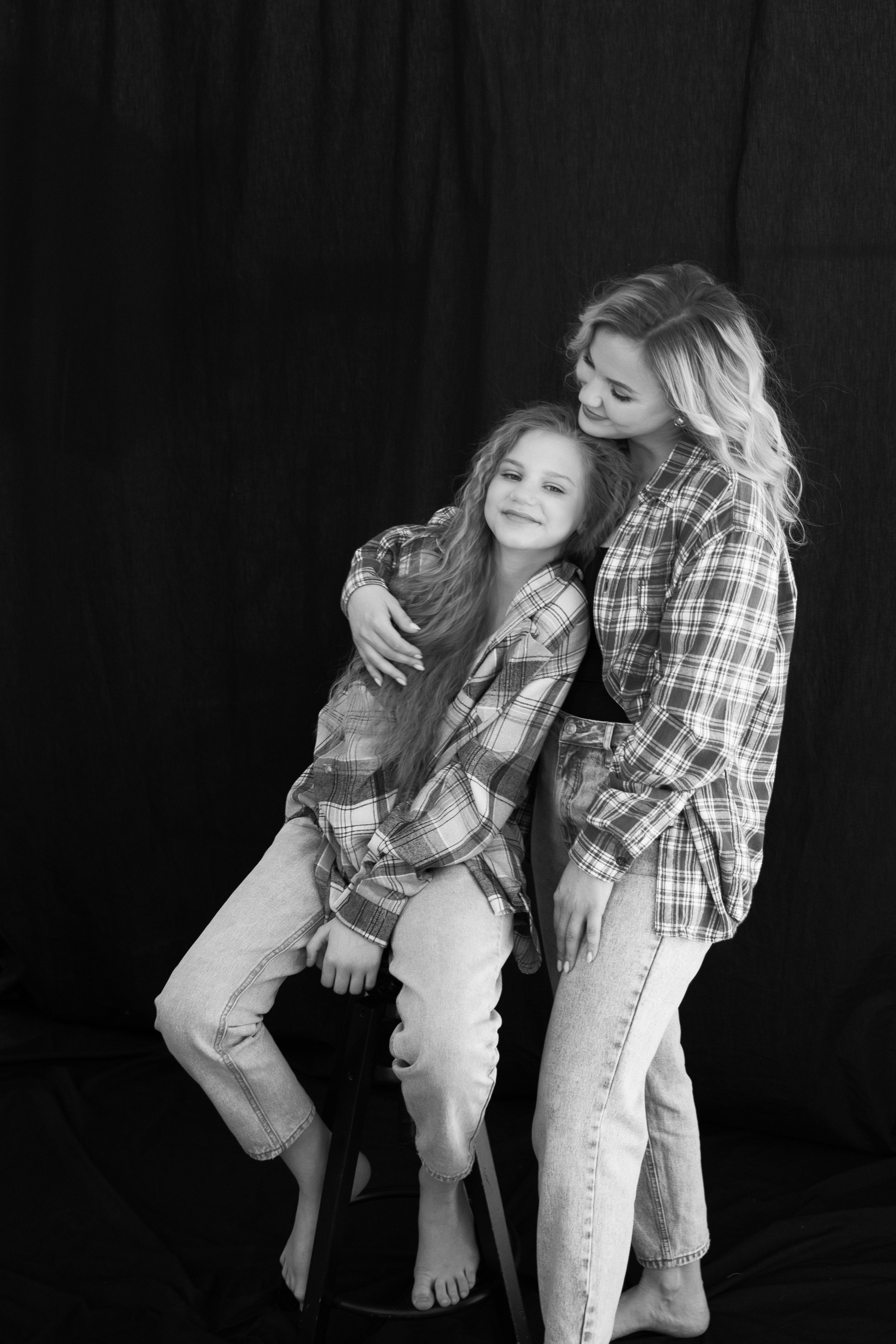 Мама и дочь. Портретный фотограф СПб, женский фотограф, минимализм и эстетика