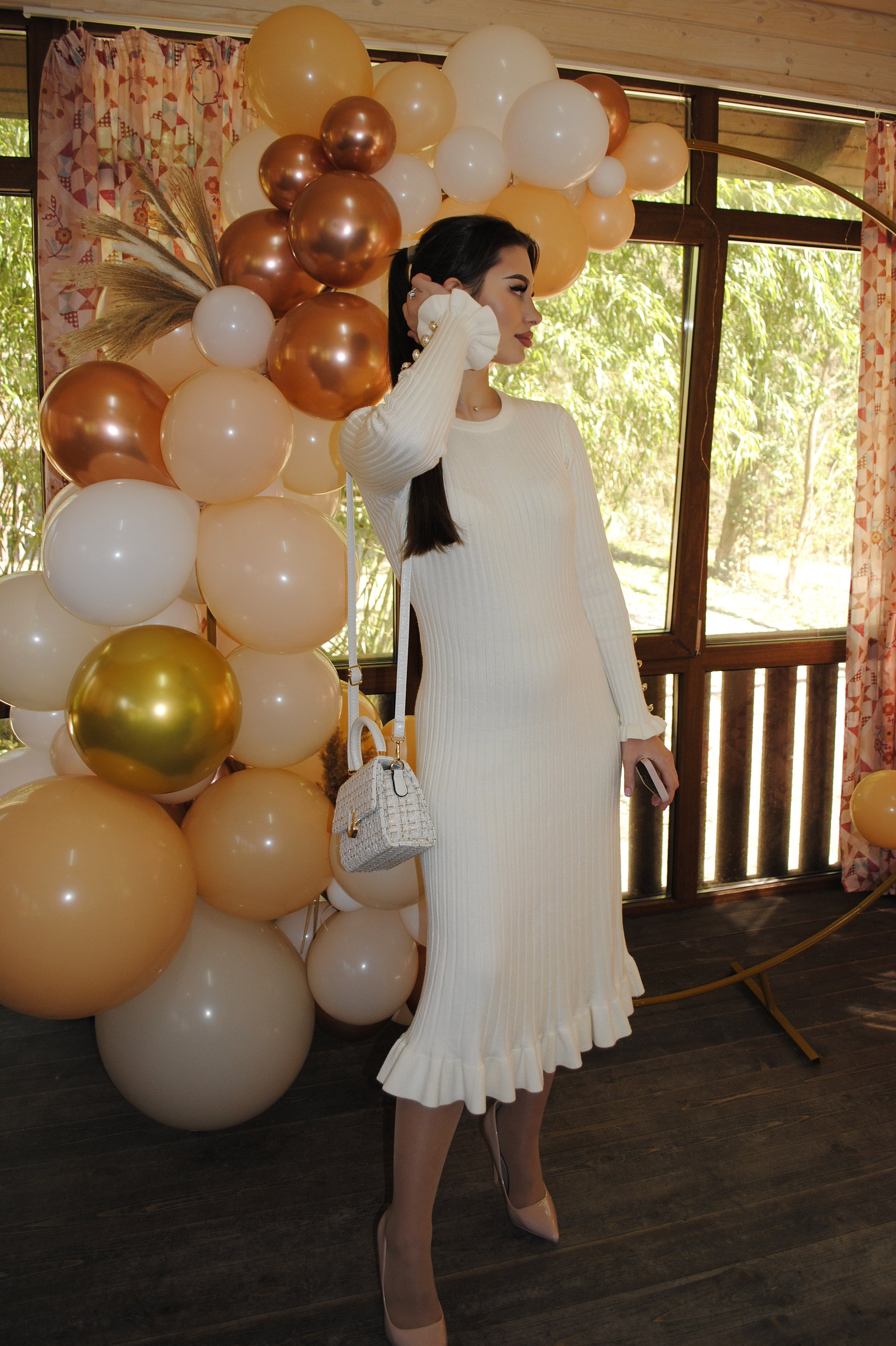 Настя Сьемка в кафе. Фотограф Мария Мусаелян