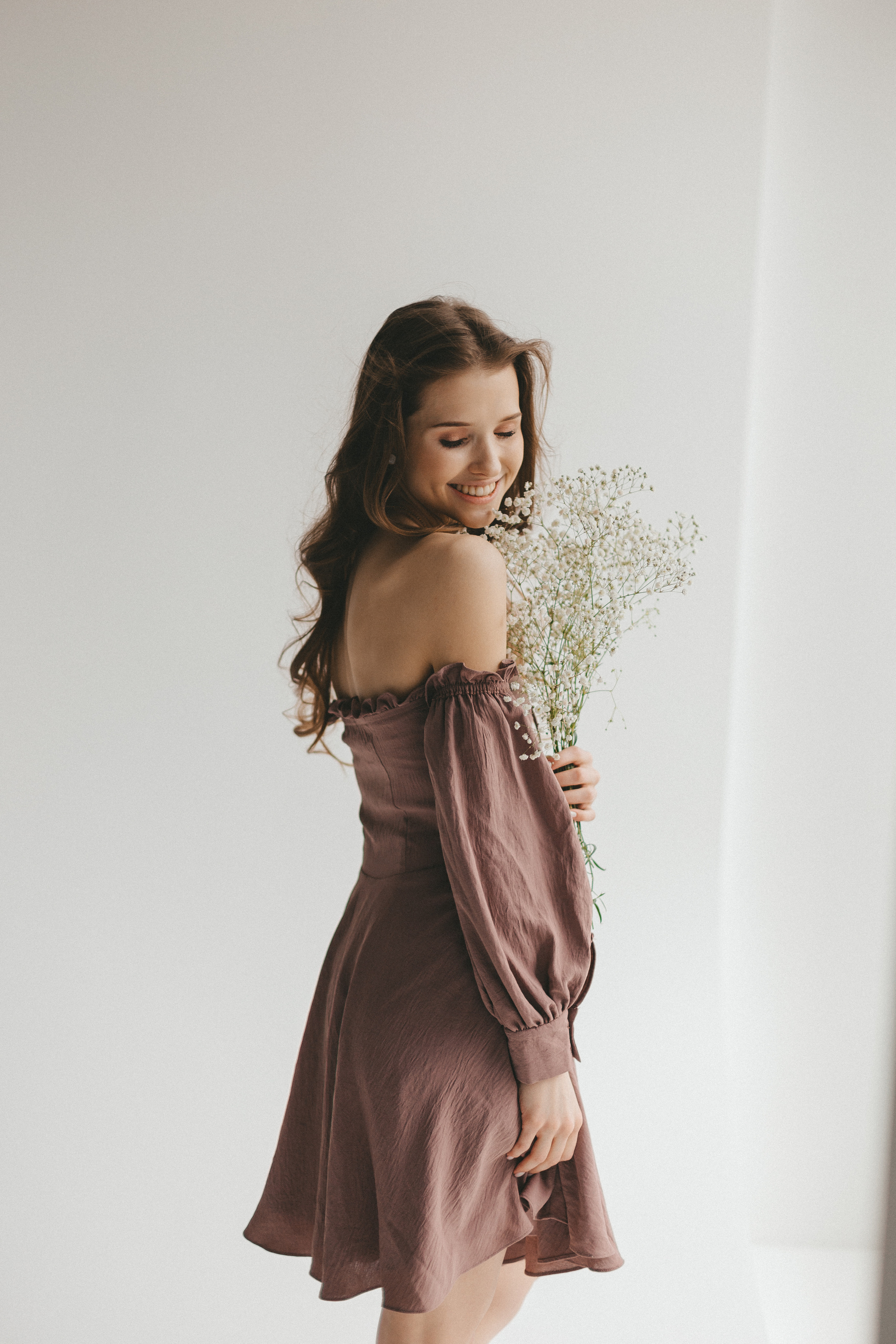 Яна. Главная