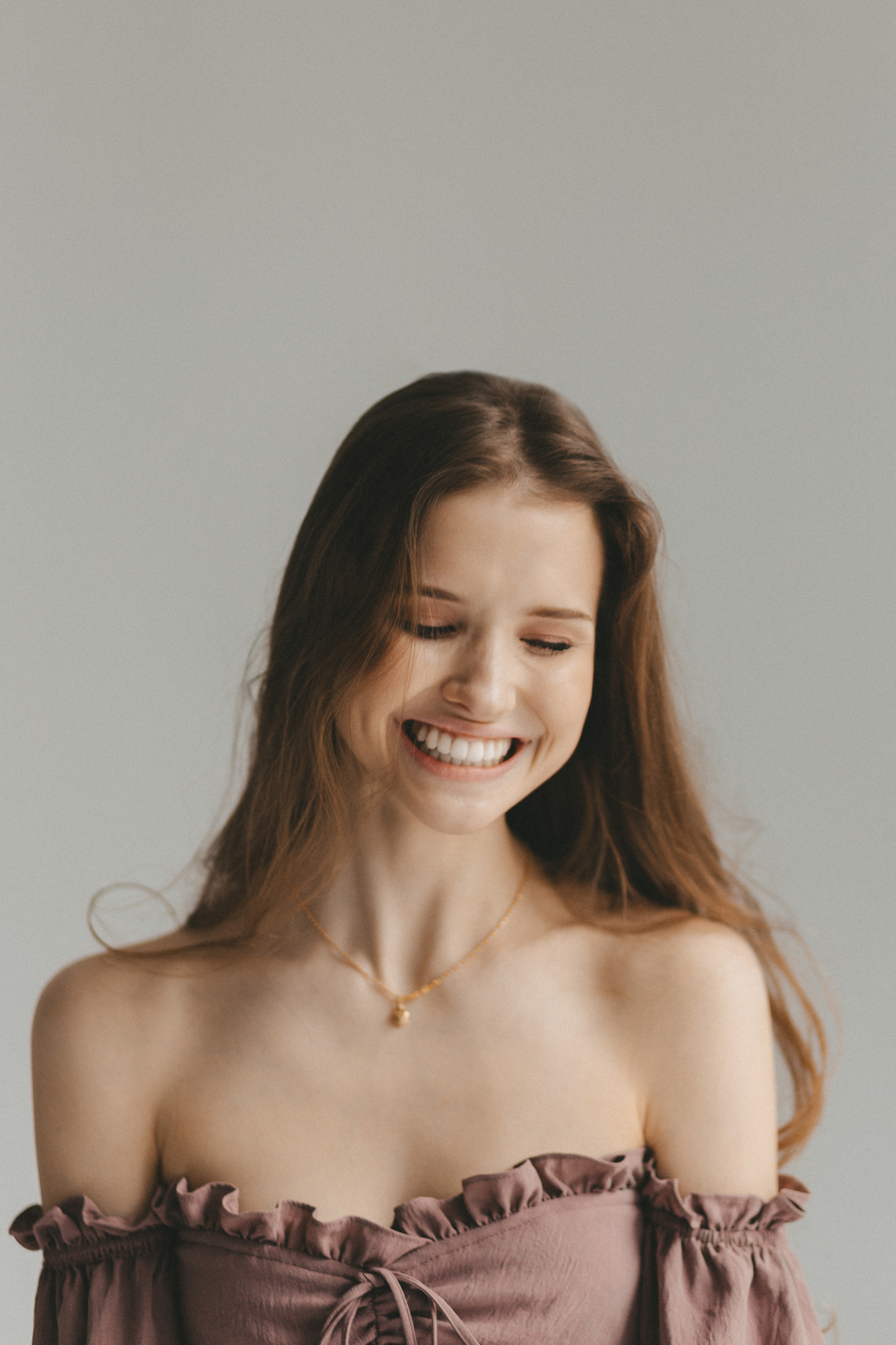 Яна. Главная