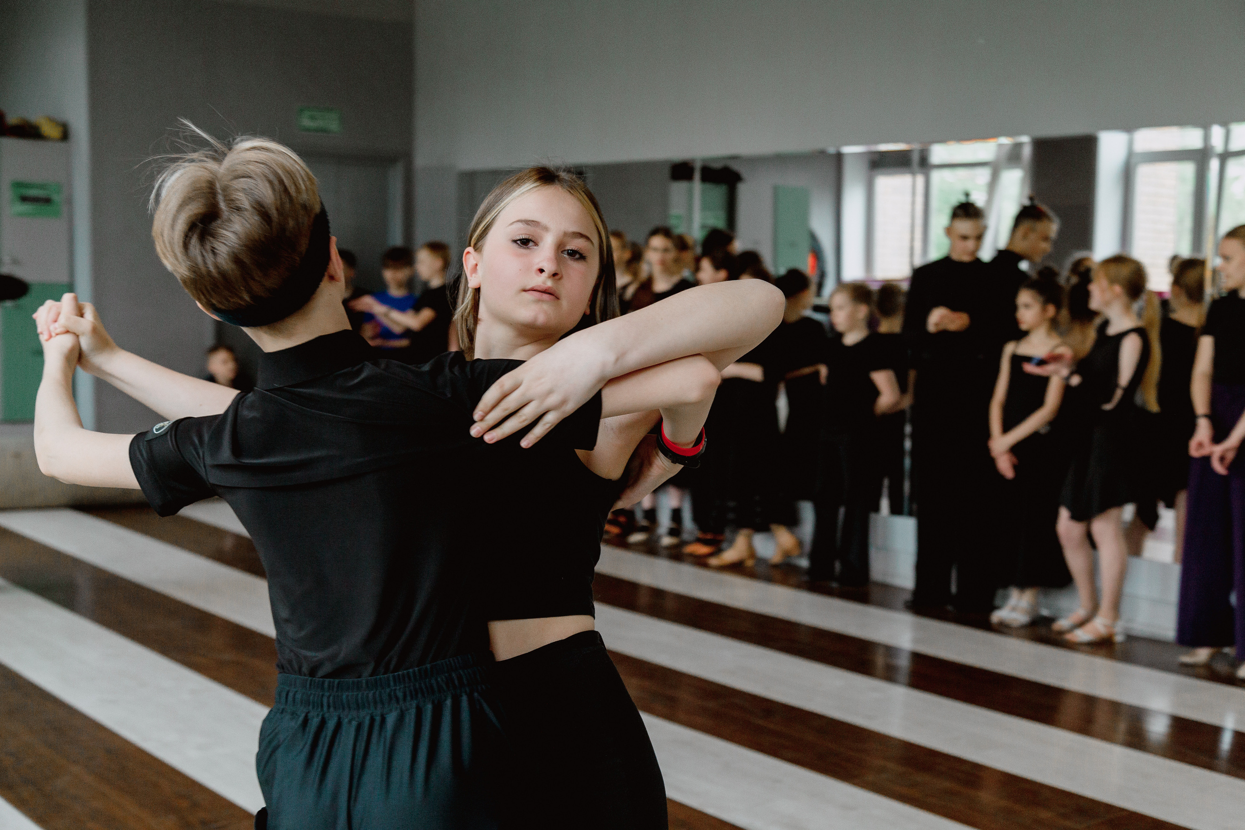 Let's dance. Главная