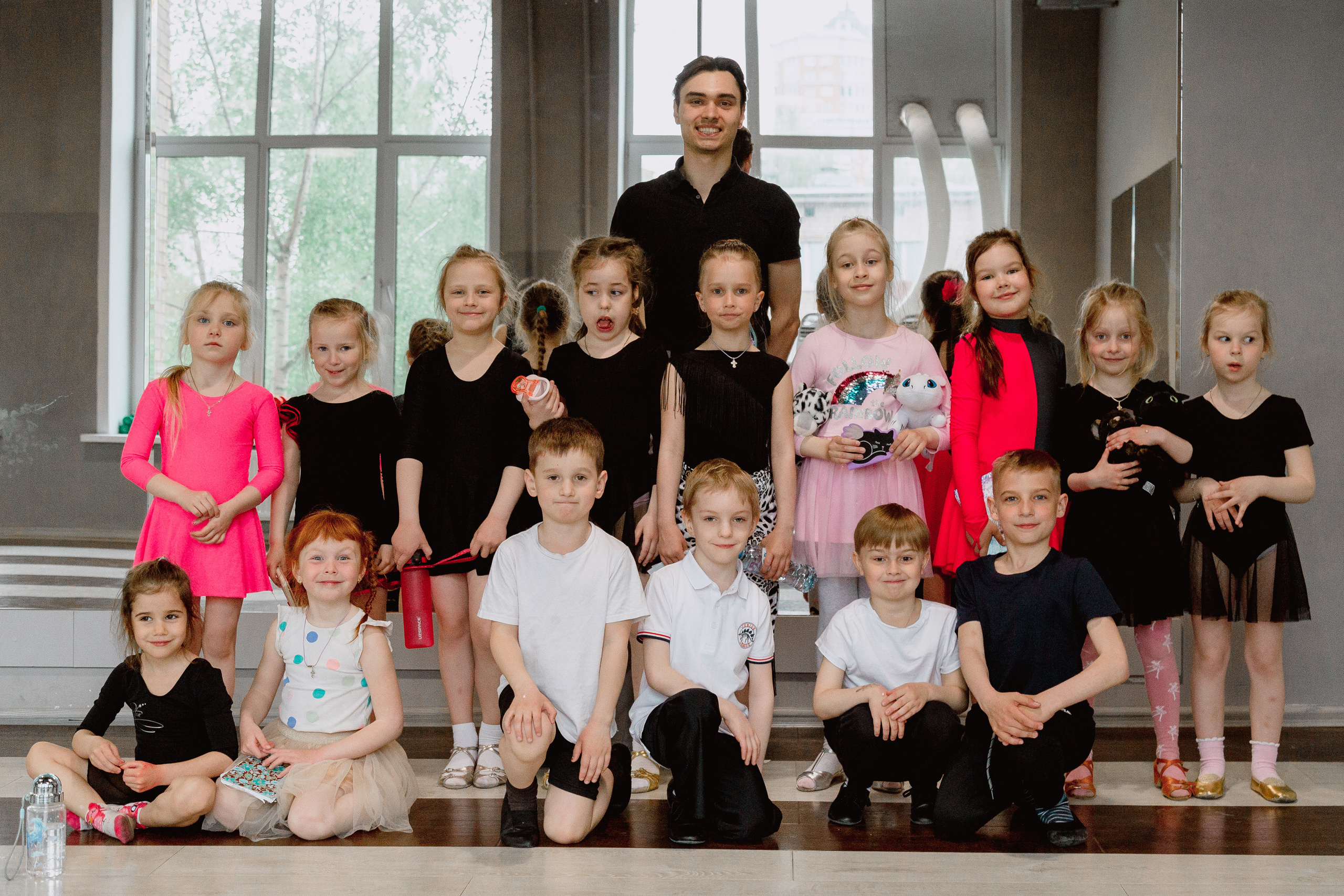 Let's dance. Главная