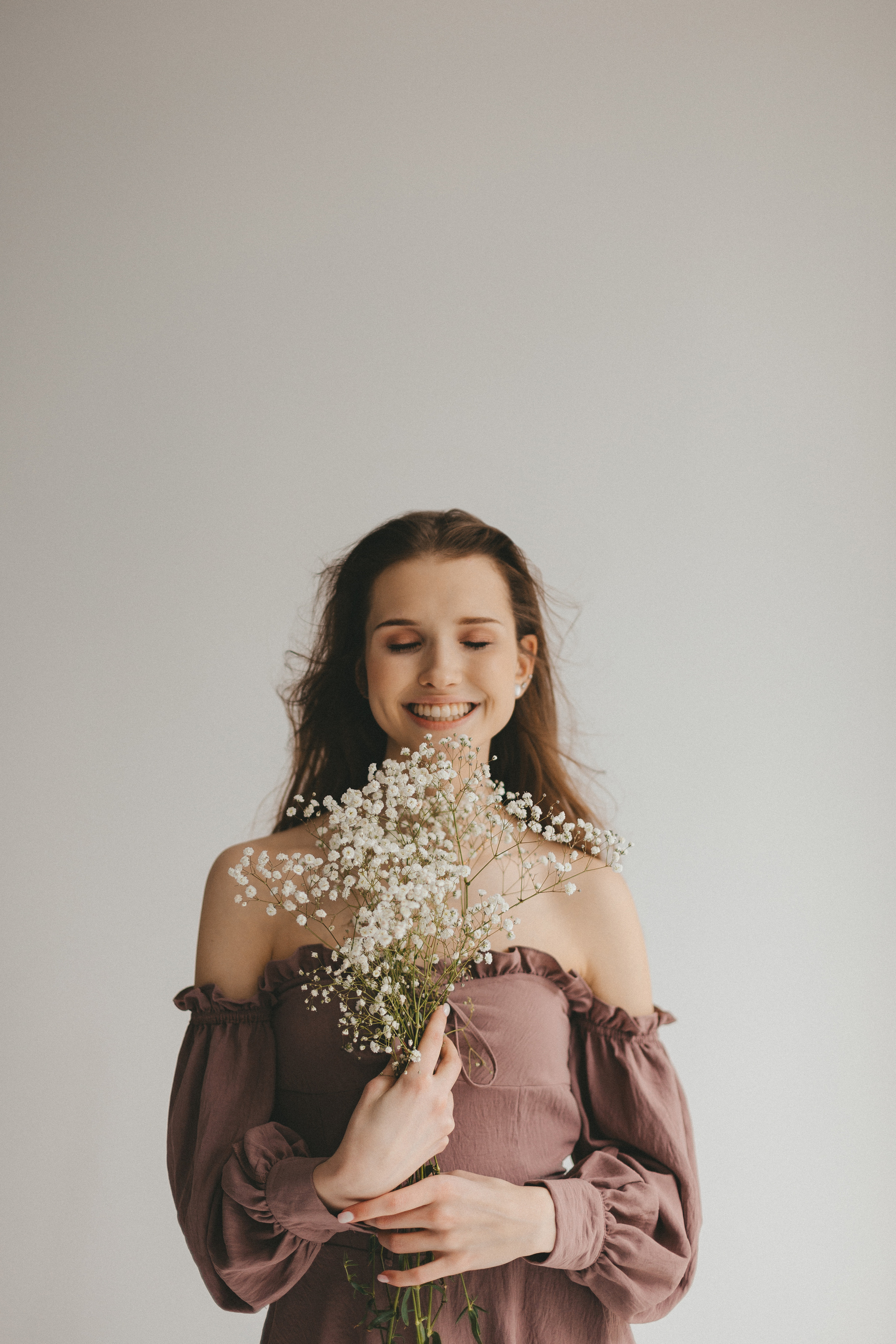 Яна. Главная