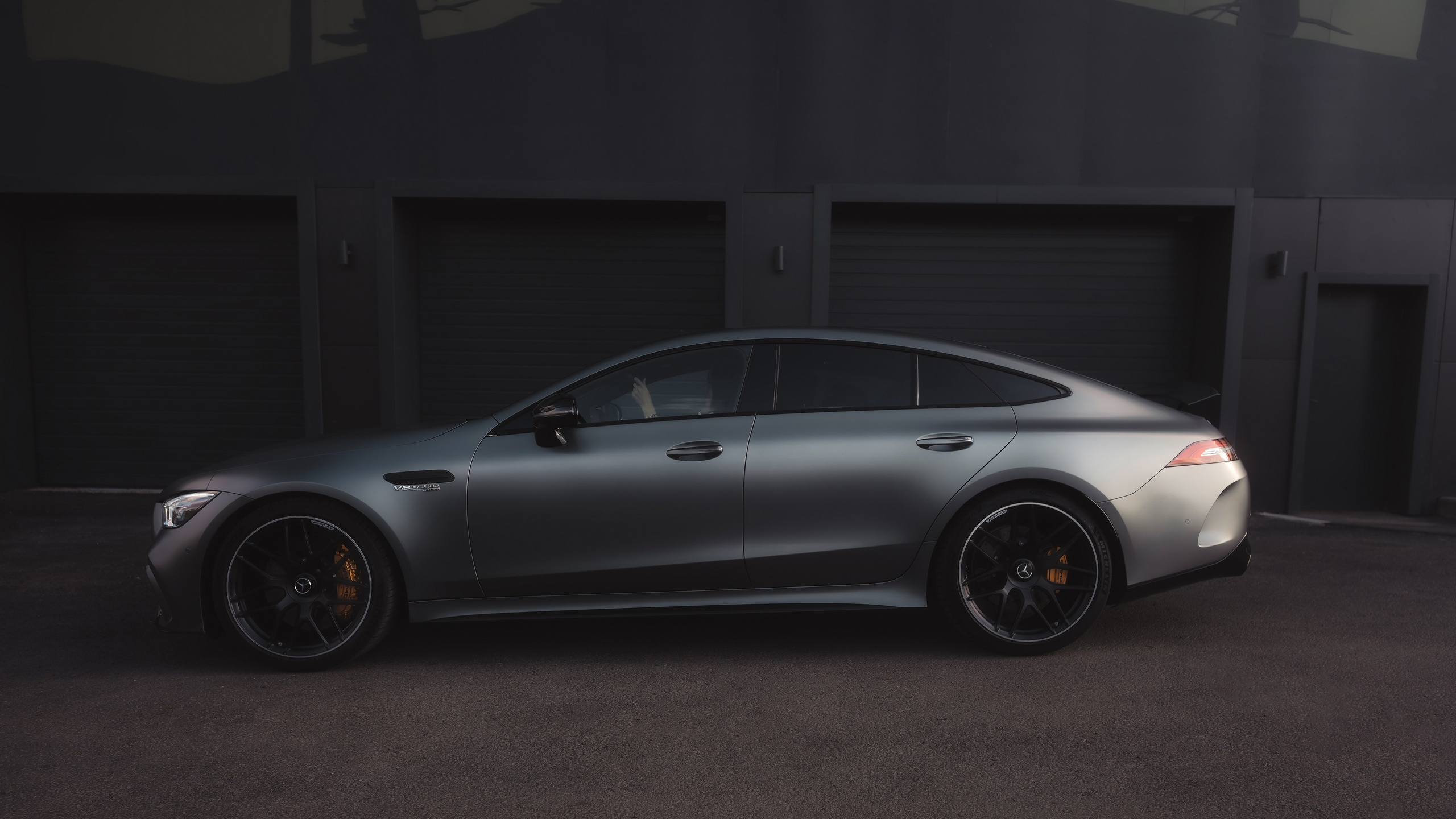 Automotive Photoshoot of Mercedes-Benz GT63S AMG in Kazan — Anton Avanzato