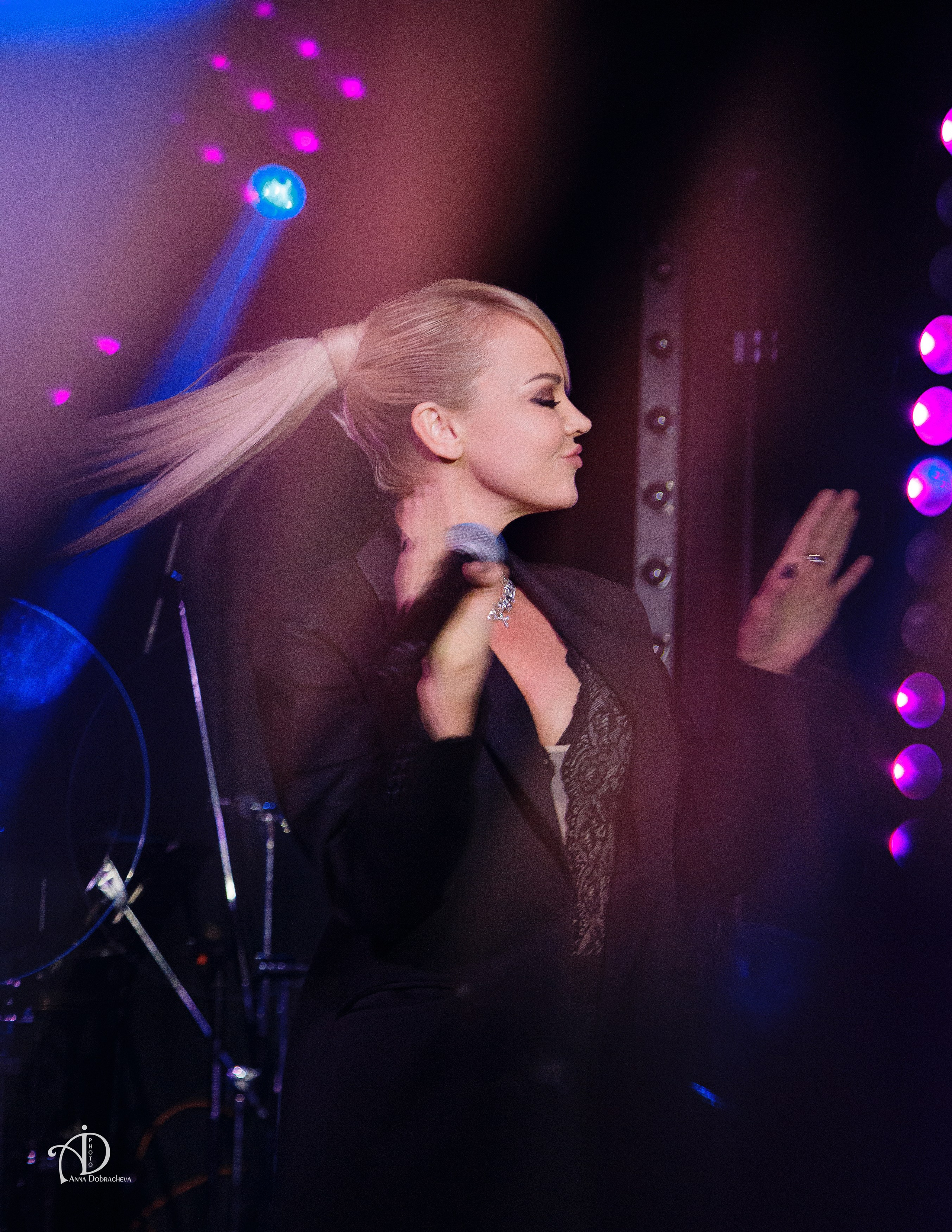 Dj Sasha Born — Караваны снова (премьера клипа). Фотограф Анна Добрачёва