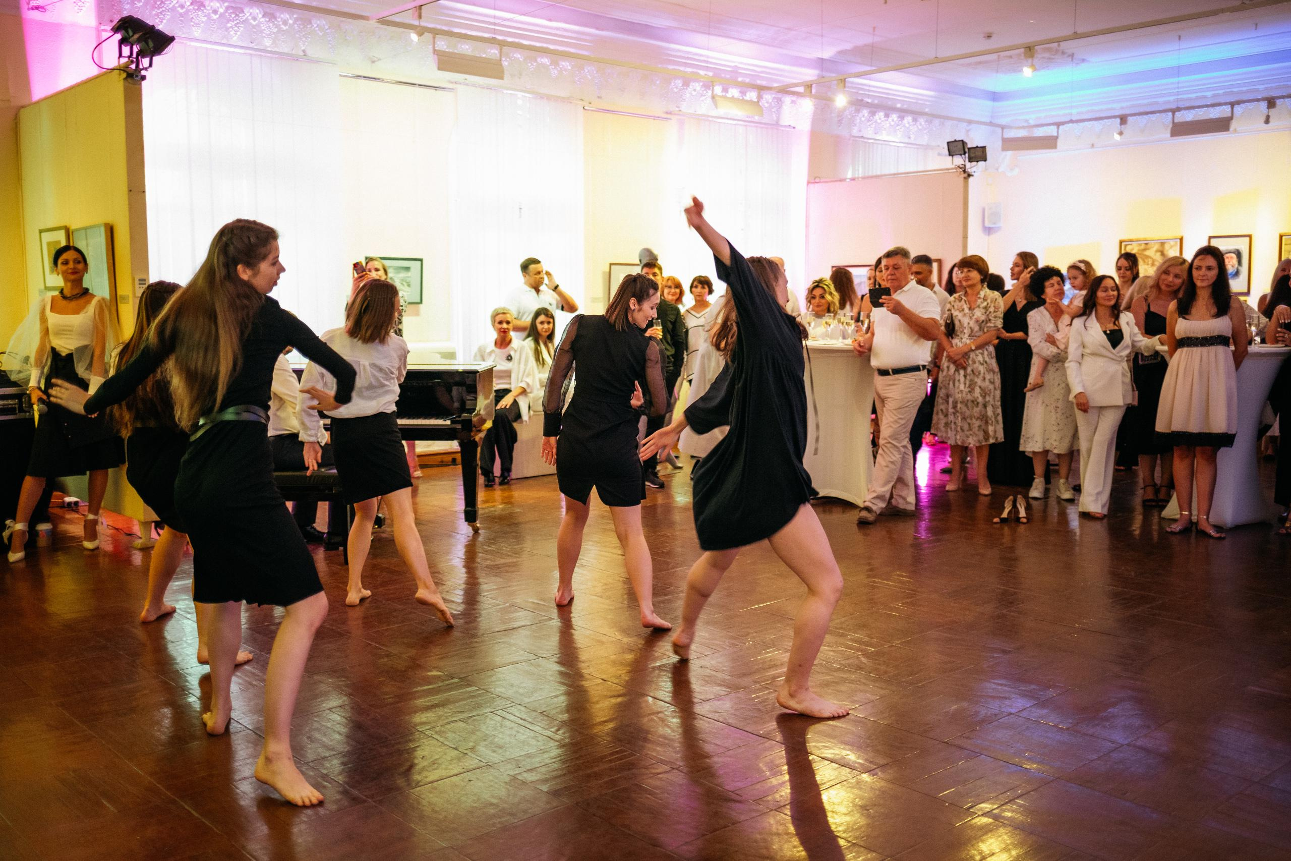 STUDIO DE LUX [20 YEARS]. СВОИ. ФОТООТЧЕТЫ-СОБЫТИЯ-МЕСТА