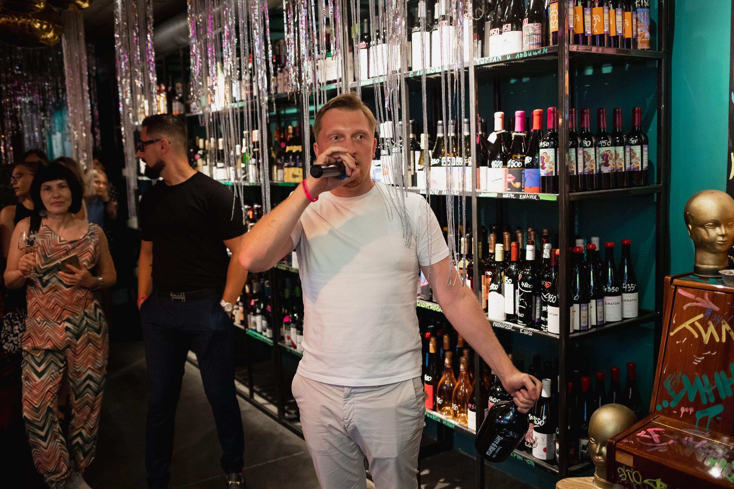 ВИНОТЕКА БАР х МАГАЗ [1 ГОД]. СВОИ. ФОТООТЧЕТЫ-СОБЫТИЯ-МЕСТА