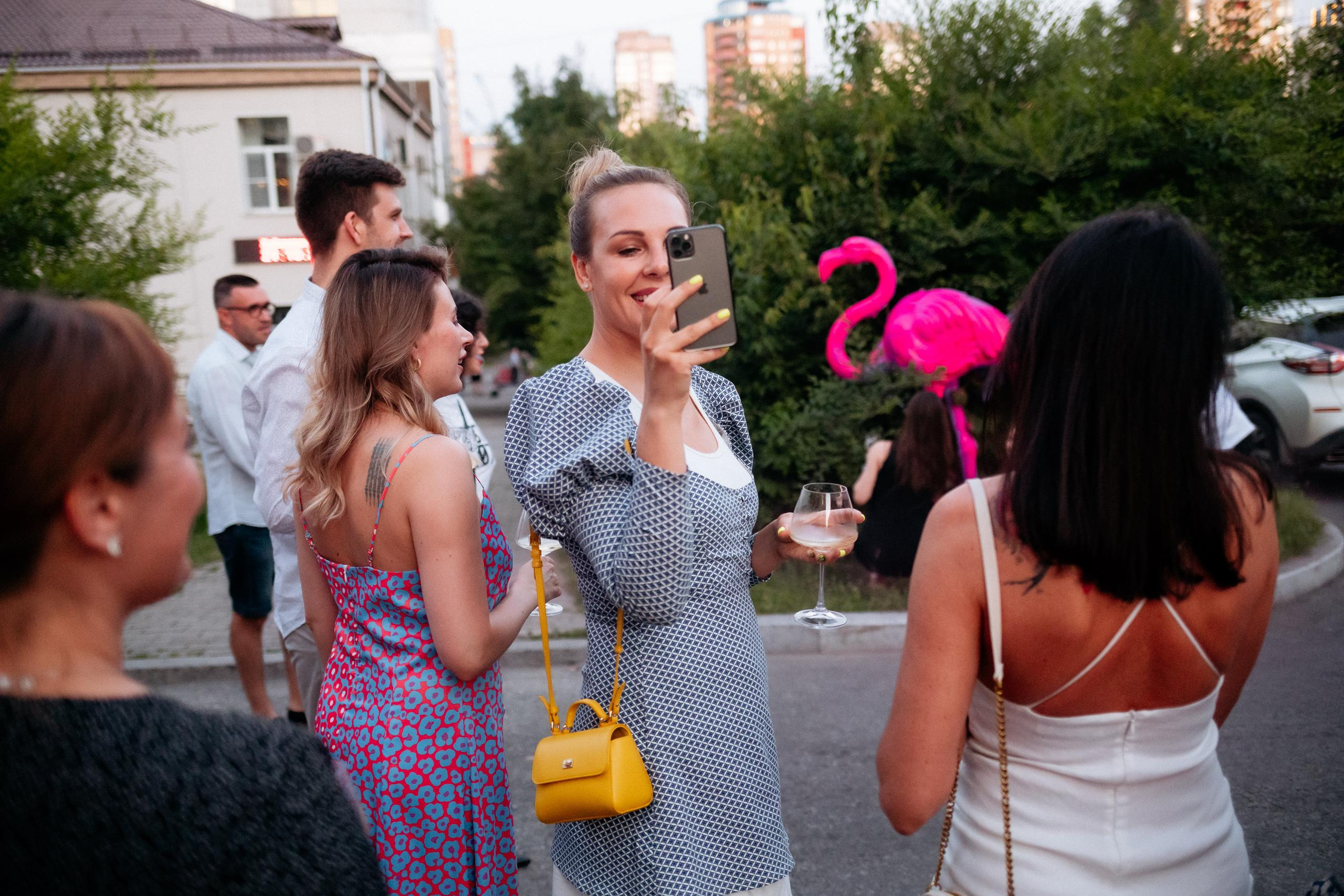 ВИНОТЕКА БАР х МАГАЗ [1 ГОД]. СВОИ. ФОТООТЧЕТЫ-СОБЫТИЯ-МЕСТА