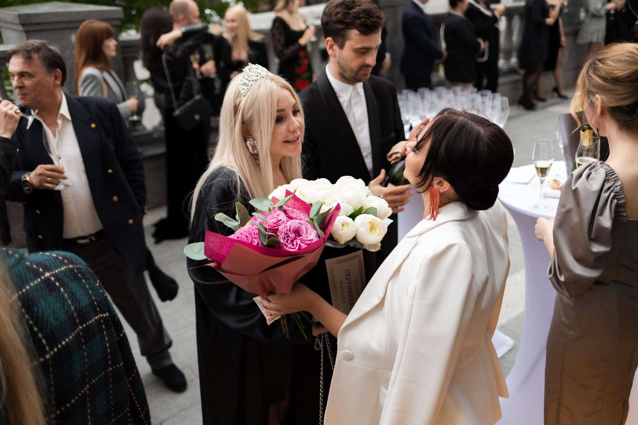 MAIN WINE [1 YEAR]. СВОИ. ФОТООТЧЕТЫ-СОБЫТИЯ-МЕСТА