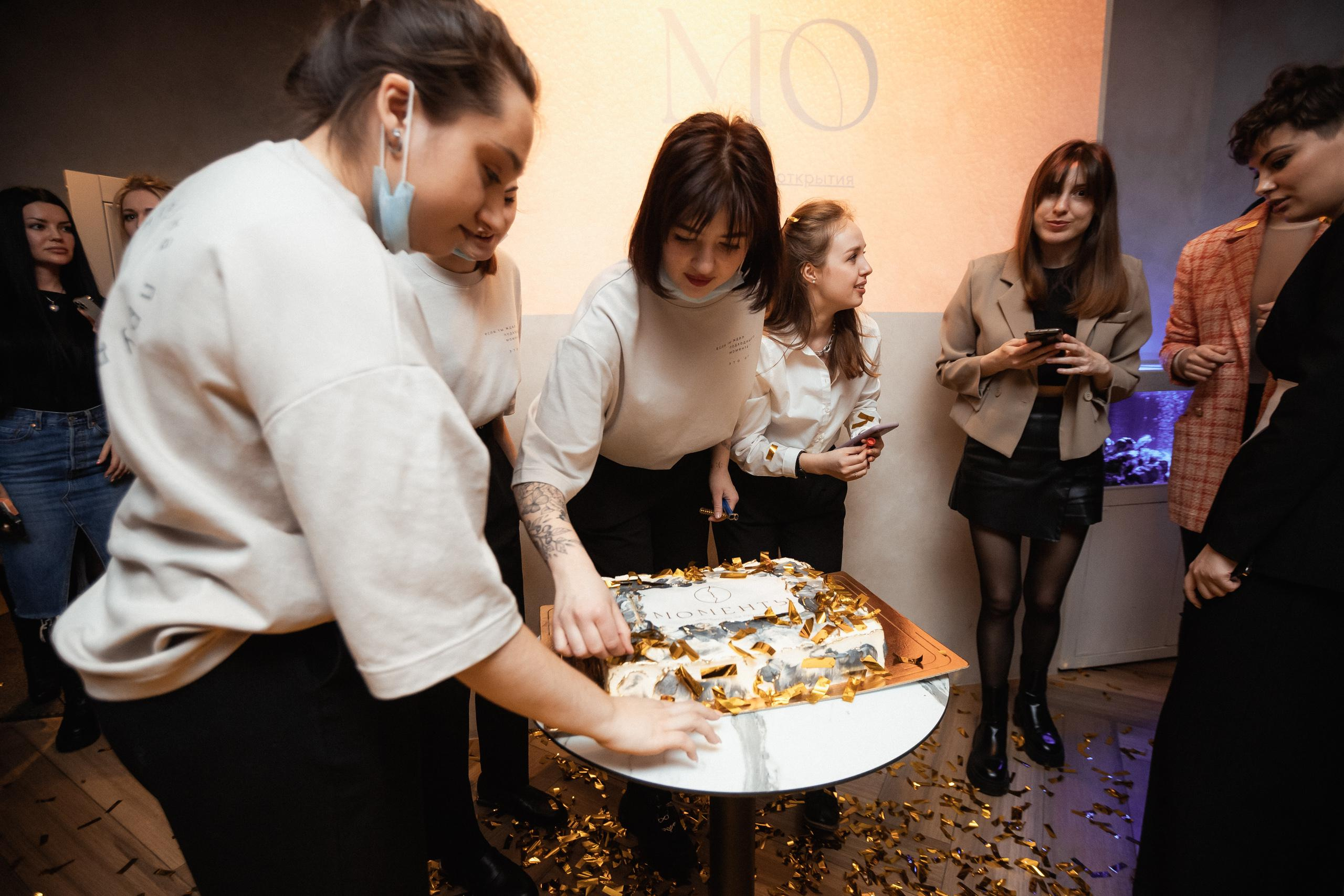 МОМЕНТЫ [ОТКРЫТИЕ]. СВОИ. ФОТООТЧЕТЫ-СОБЫТИЯ-МЕСТА