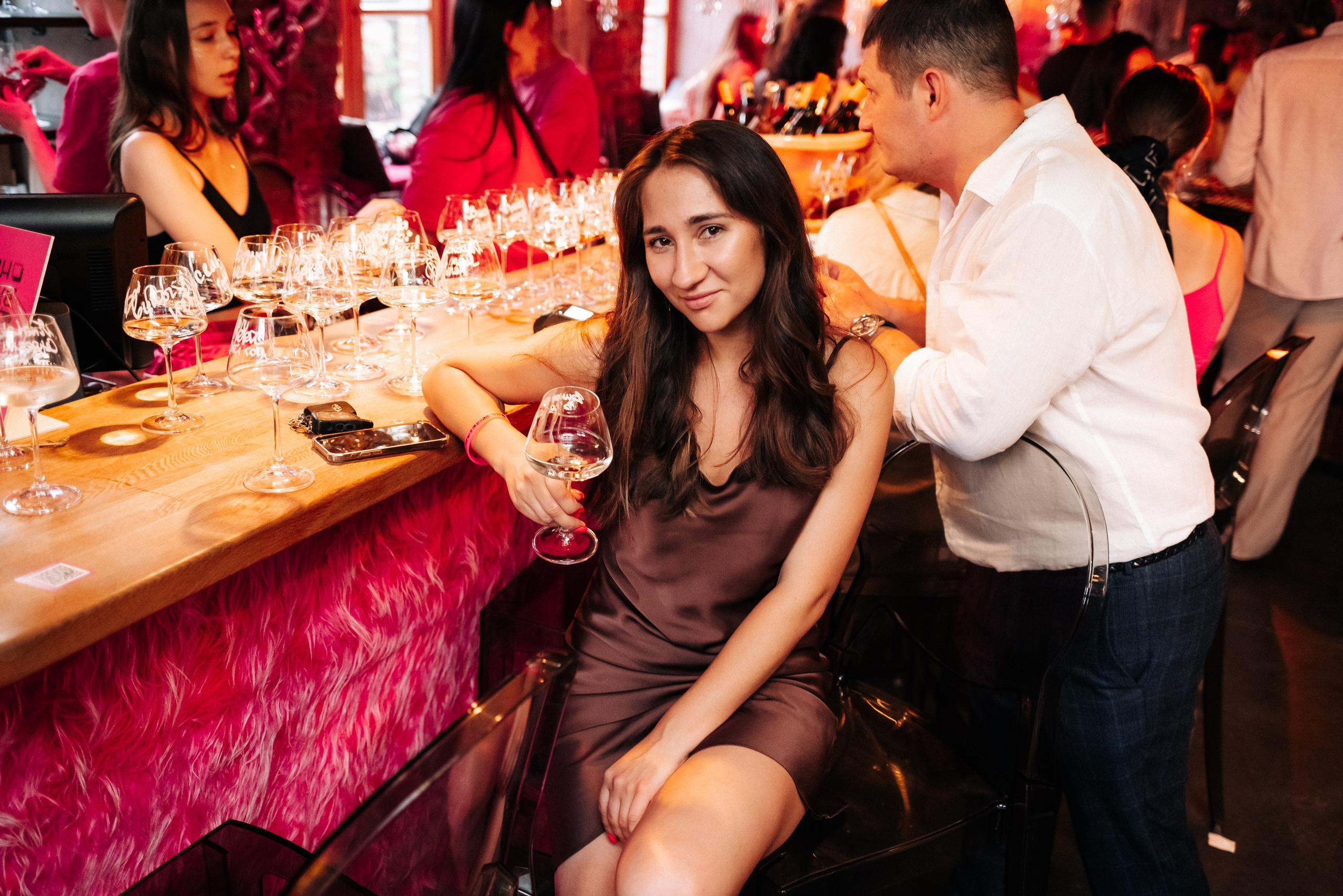 ВИНОТЕКА БАР х МАГАЗ [1 ГОД]. СВОИ. ФОТООТЧЕТЫ-СОБЫТИЯ-МЕСТА