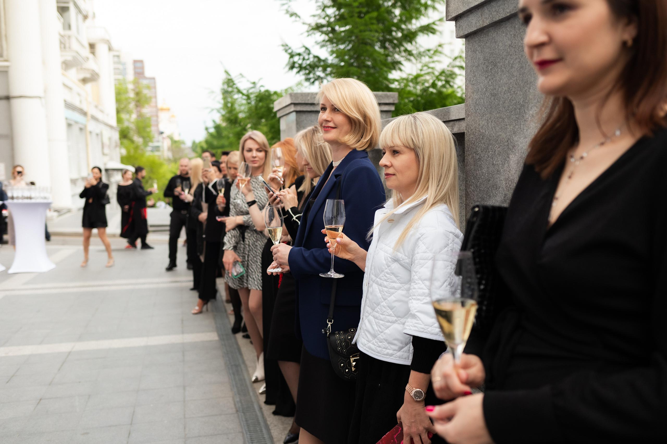 MAIN WINE [1 YEAR]. СВОИ. ФОТООТЧЕТЫ-СОБЫТИЯ-МЕСТА