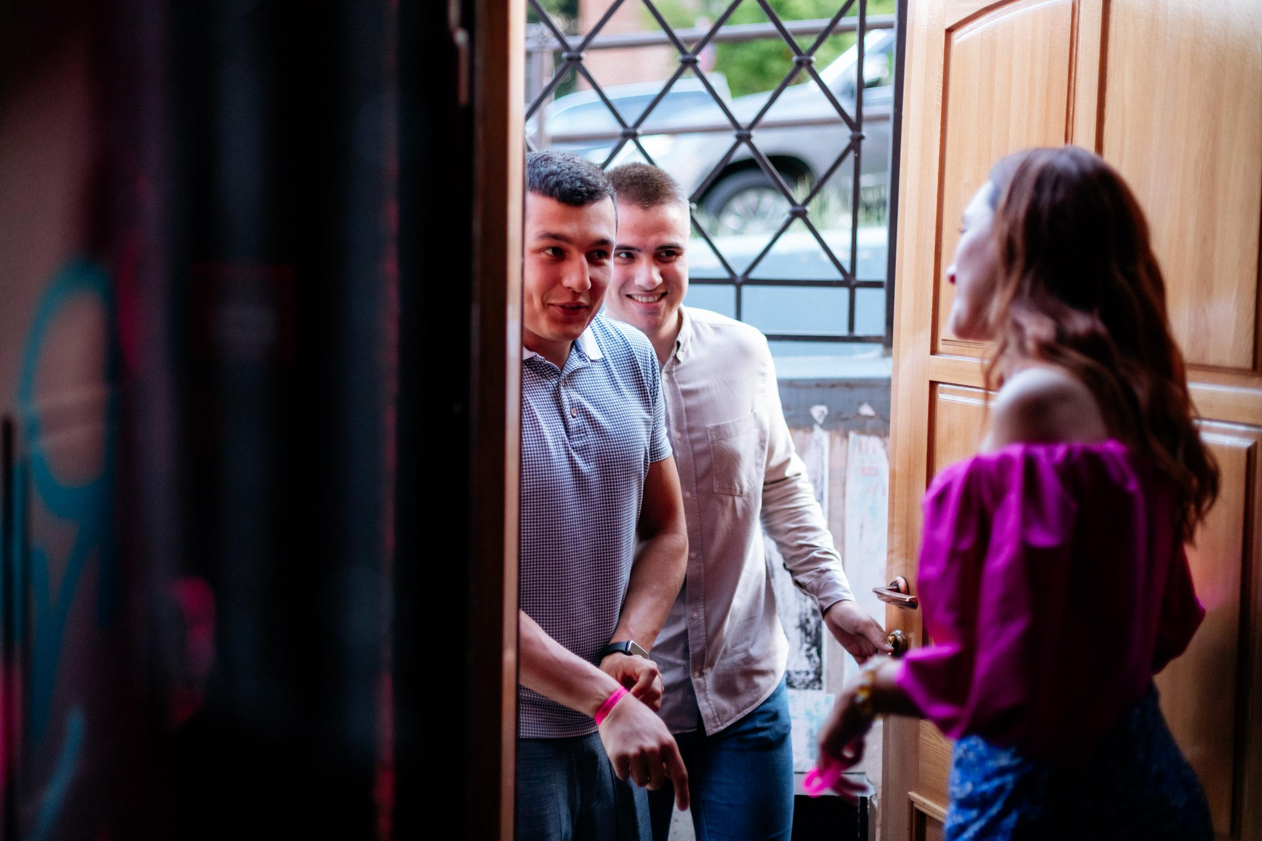 ВИНОТЕКА БАР х МАГАЗ [1 ГОД]. СВОИ. ФОТООТЧЕТЫ-СОБЫТИЯ-МЕСТА