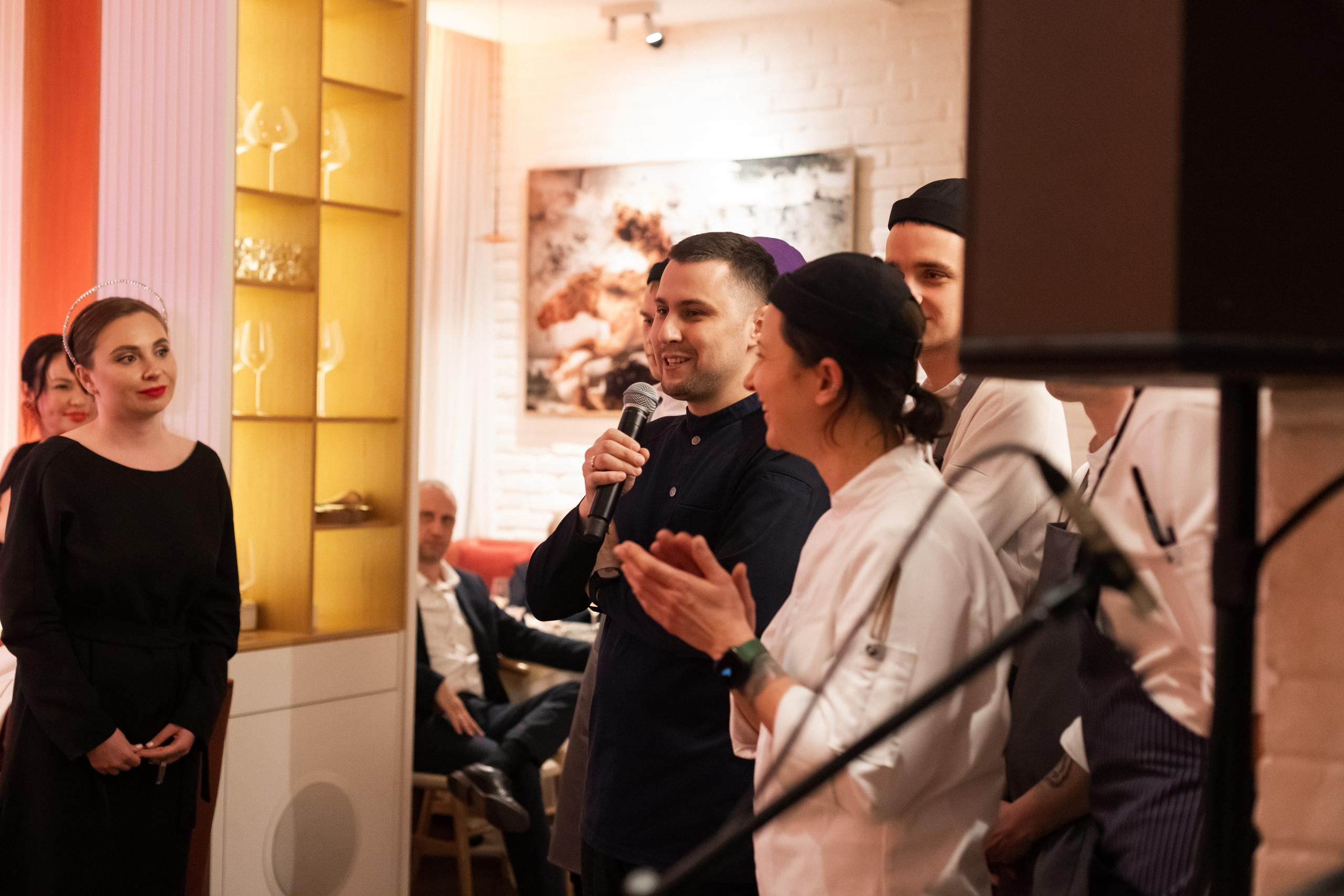 MAIN WINE [1 YEAR]. СВОИ. ФОТООТЧЕТЫ-СОБЫТИЯ-МЕСТА