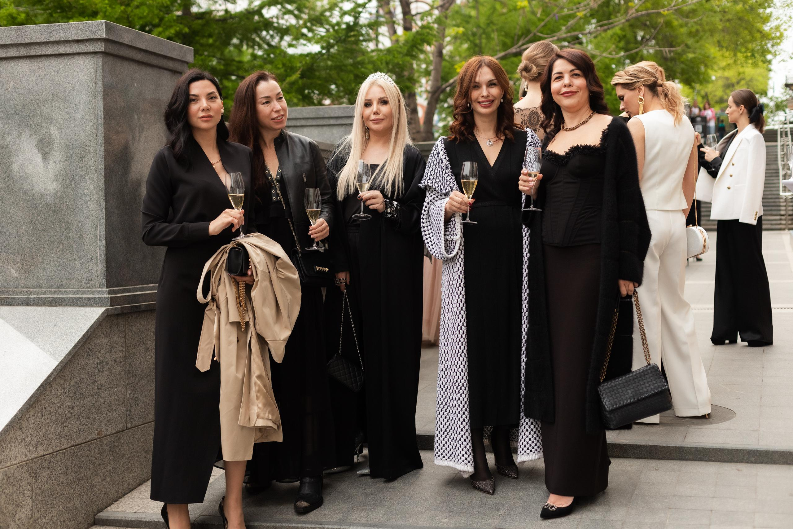 MAIN WINE [1 YEAR]. СВОИ. ФОТООТЧЕТЫ-СОБЫТИЯ-МЕСТА