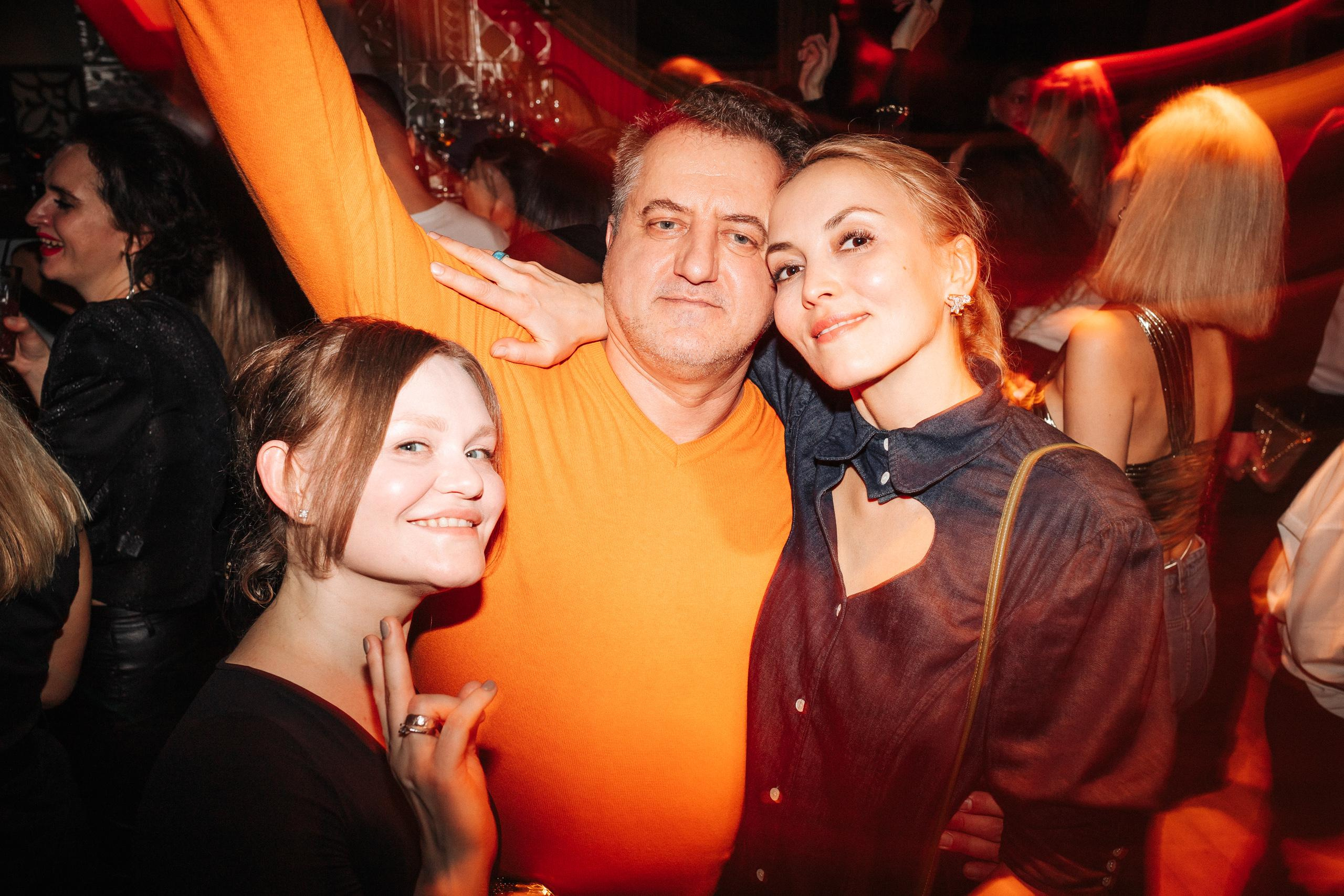 CHOCOLATE [18 YEARS]. СВОИ. ФОТООТЧЕТЫ-СОБЫТИЯ-МЕСТА